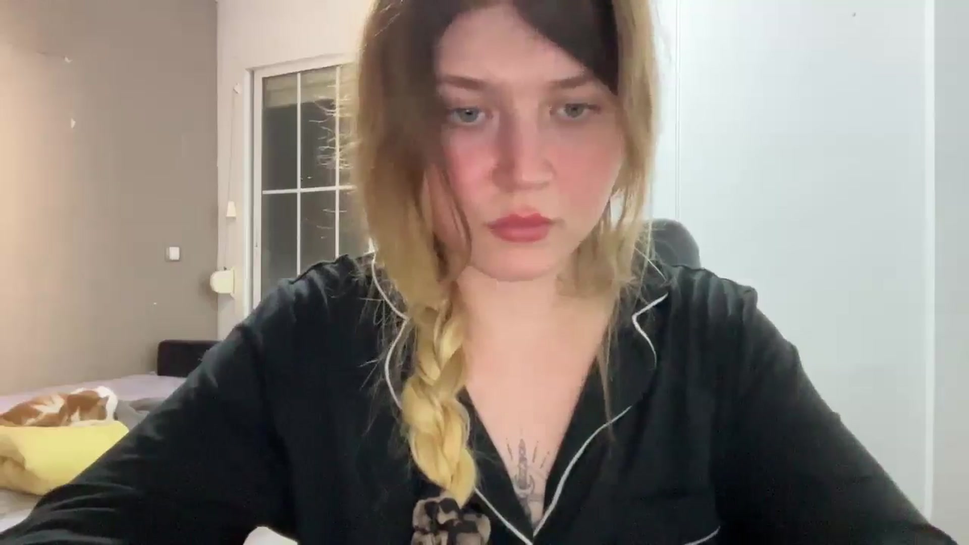 Gallery image thumbnail from BuckwheatLady's myfreecams stream on, 11/17/2025, 20:39 image 7 of 20