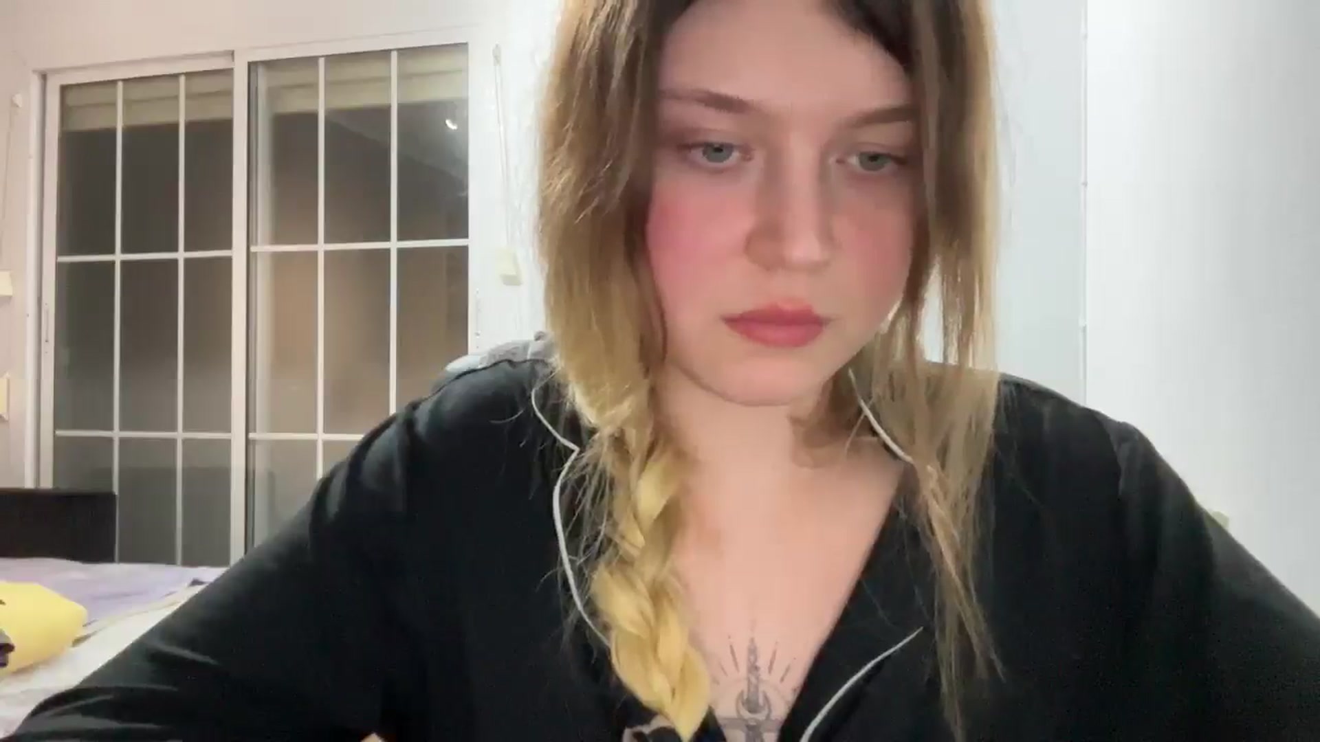 Gallery image thumbnail from BuckwheatLady's myfreecams stream on, 11/17/2025, 21:05 image 13 of 20