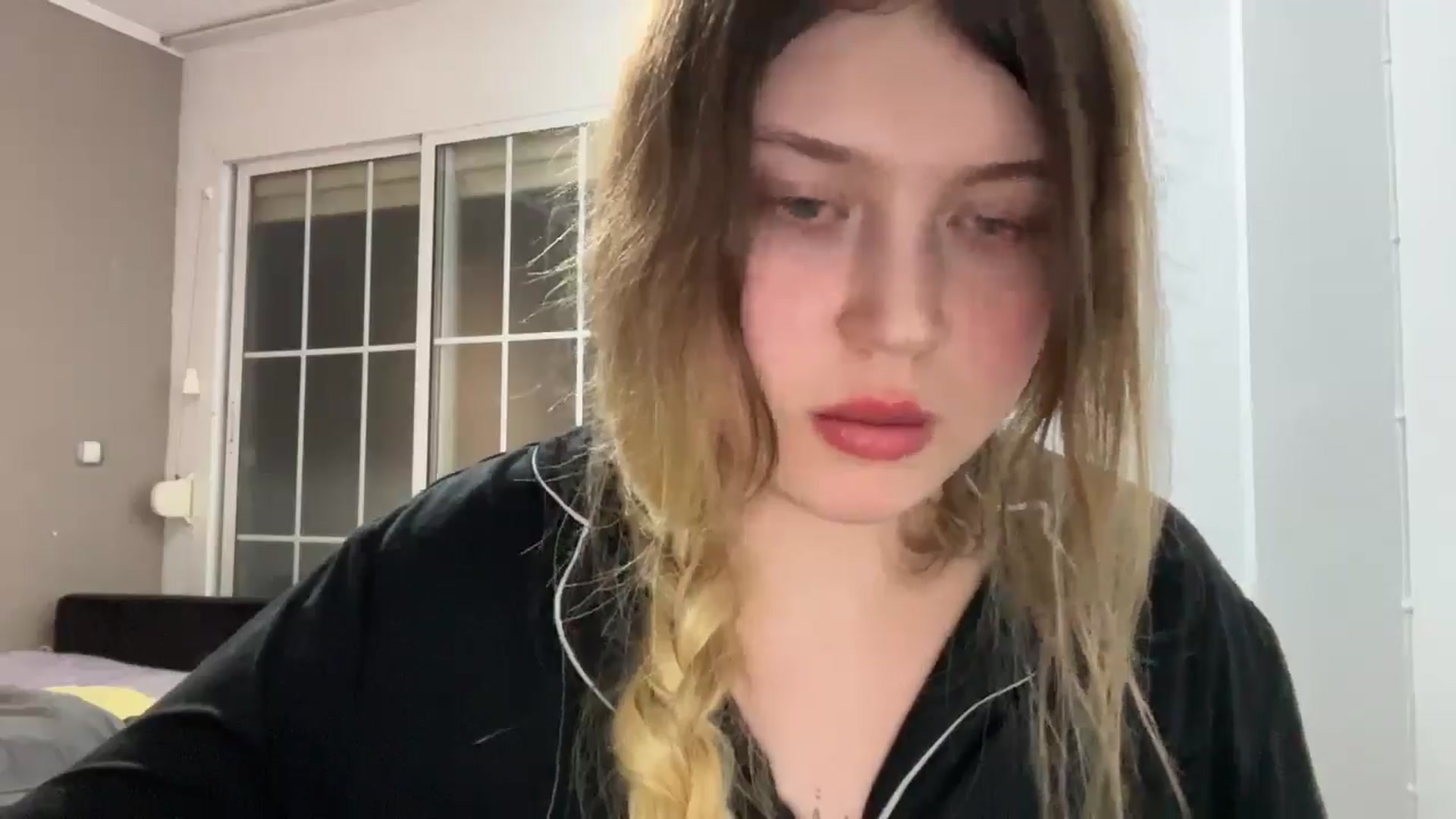 Gallery image thumbnail from BuckwheatLady's myfreecams stream on, 11/17/2025, 22:21 image 11 of 20