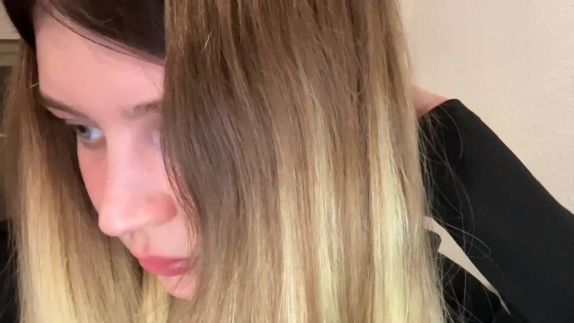 Gallery image thumbnail from BuckwheatLady's myfreecams stream on, 11/18/2025, 20:53 image 10 of 20