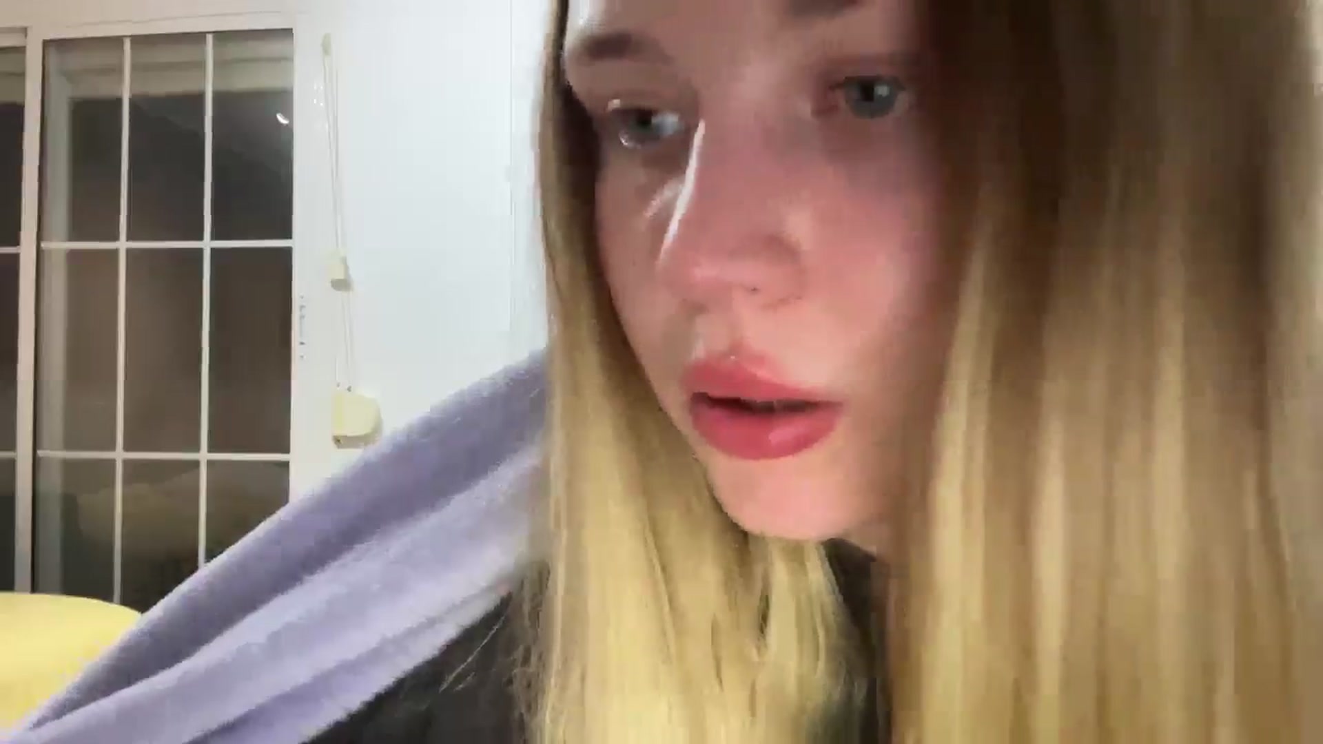 Gallery image thumbnail from BuckwheatLady's myfreecams stream on, 11/20/2025, 18:36 image 15 of 20