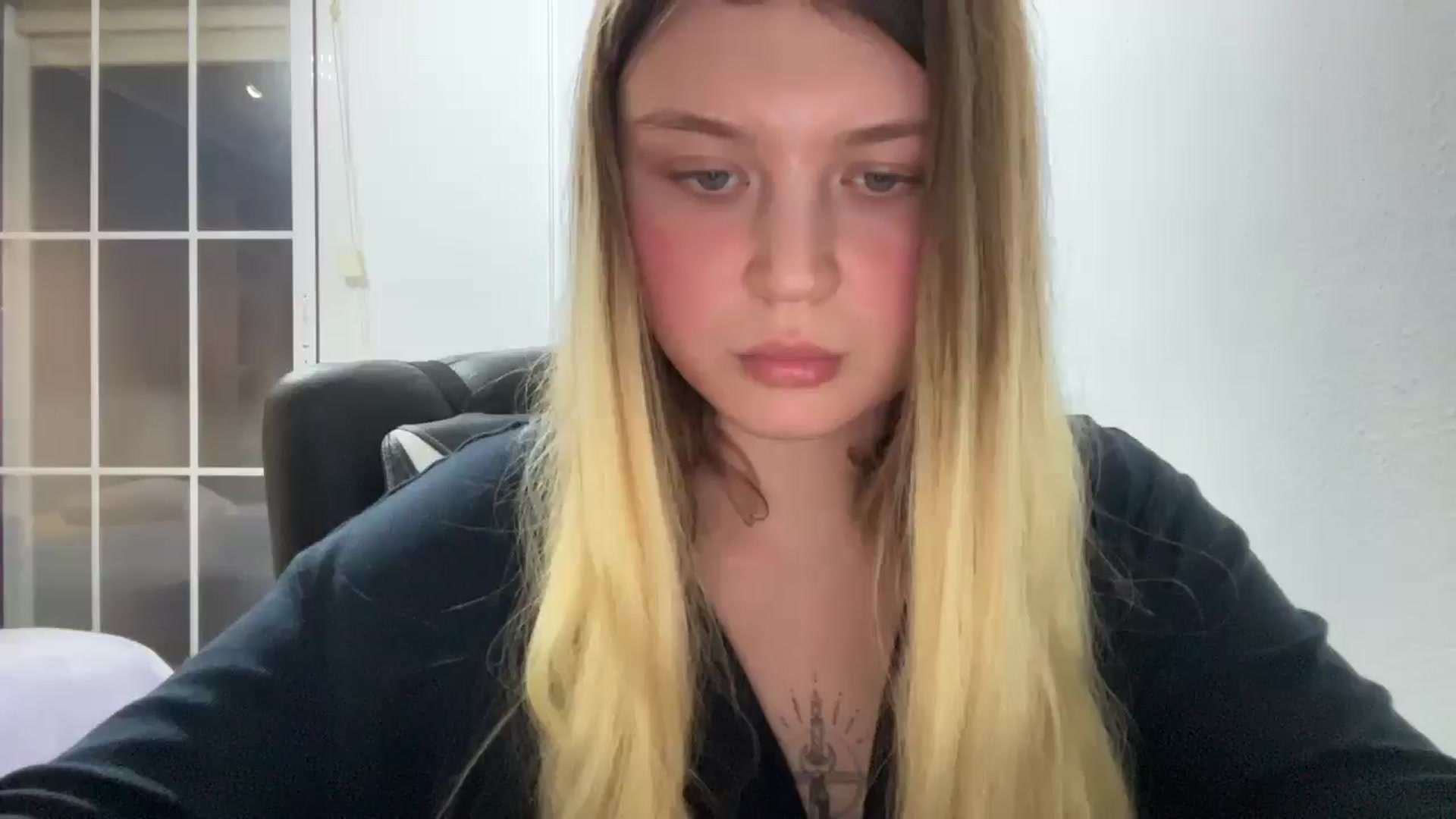 Gallery image thumbnail from BuckwheatLady's myfreecams stream on, 11/23/2025, 17:17 image 5 of 20