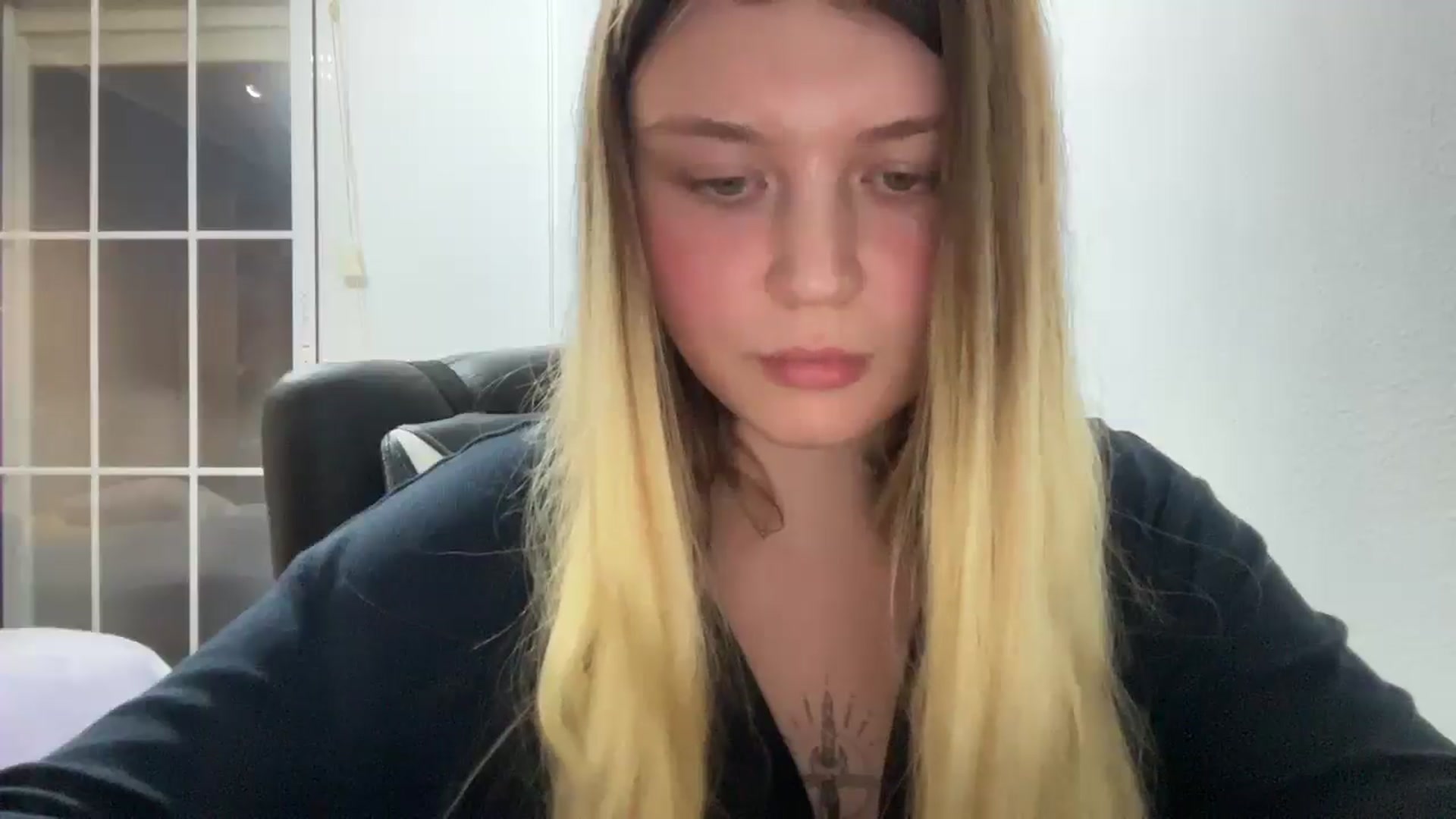 Gallery image thumbnail from BuckwheatLady's myfreecams stream on, 11/23/2025, 17:17 image 7 of 20