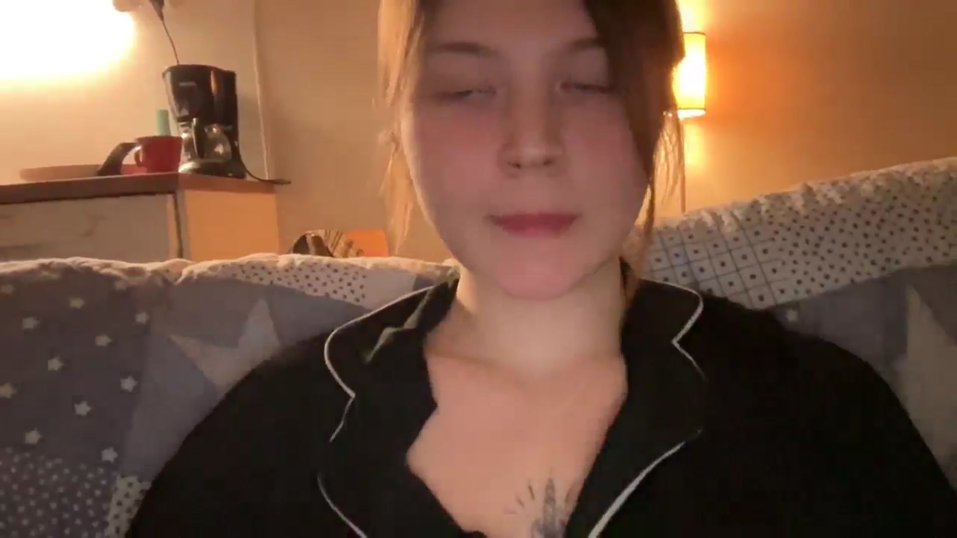 Gallery image thumbnail from BuckwheatLady's myfreecams stream on, 12/04/2025, 17:29 image 11 of 20