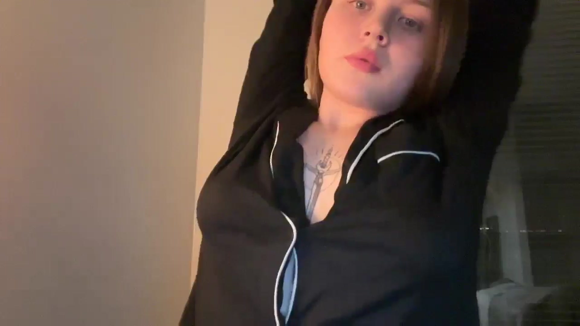 Gallery image thumbnail from BuckwheatLady's myfreecams stream on, 12/11/2025, 18:37 image 5 of 20