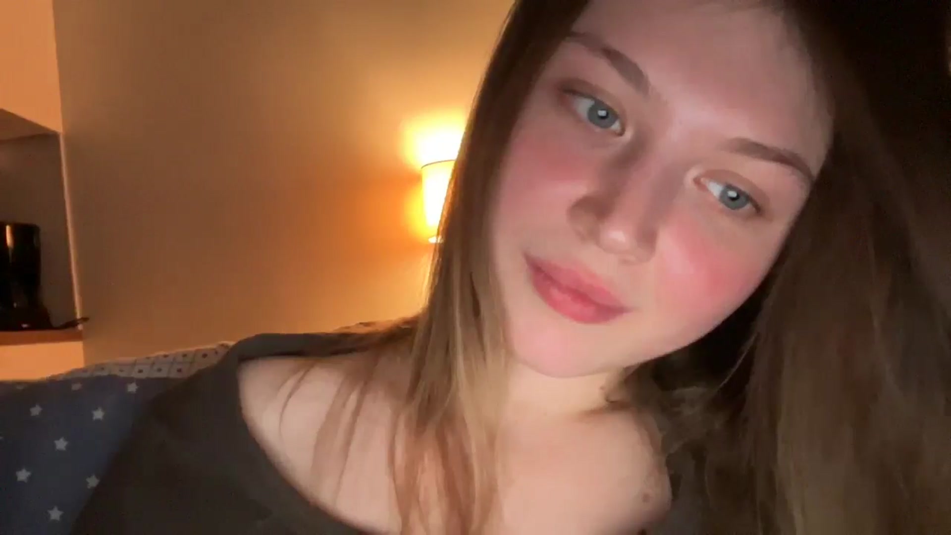 Gallery image thumbnail from BuckwheatLady's myfreecams stream on, 12/17/2025, 13:16 image 20 of 20