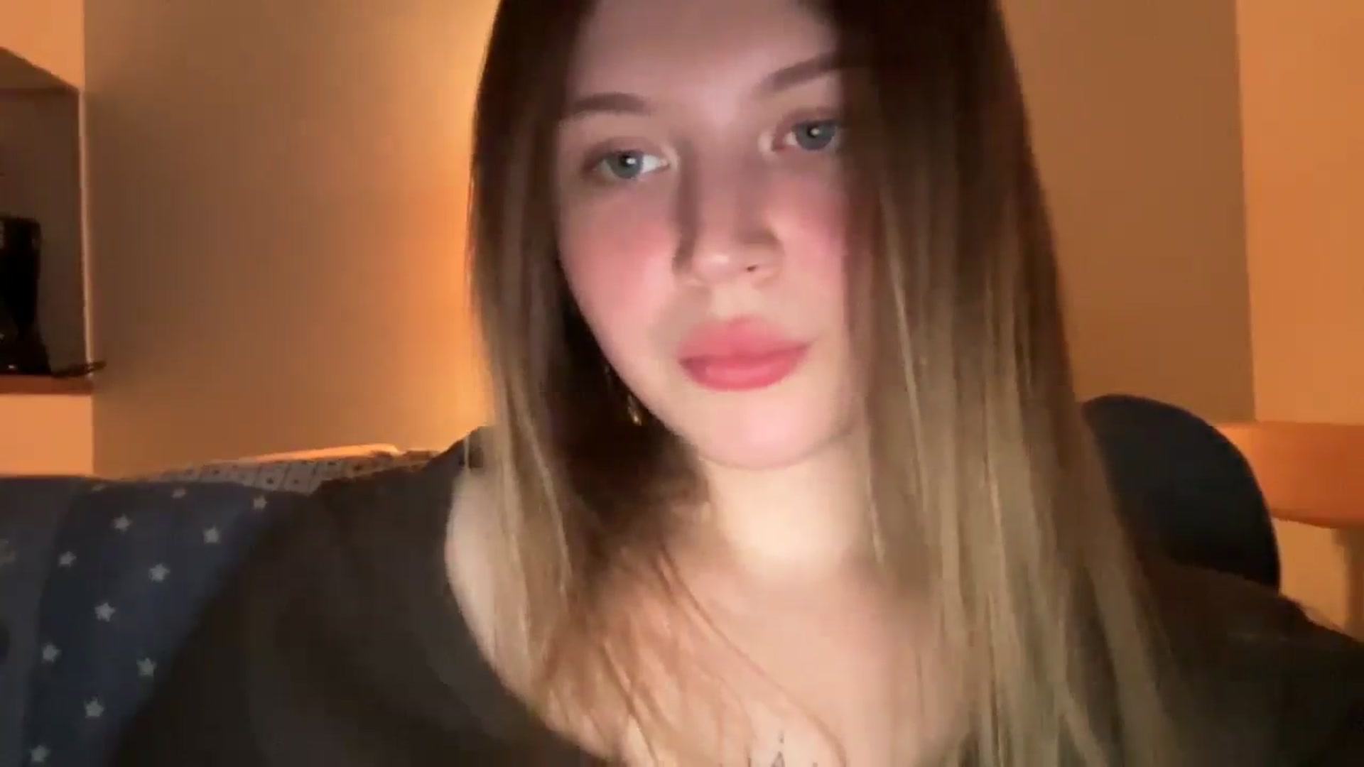 Gallery image thumbnail from BuckwheatLady's myfreecams stream on, 12/17/2025, 13:16 image 16 of 20