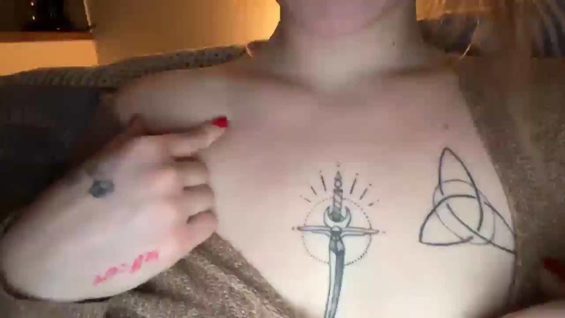 Gallery image thumbnail from BuckwheatLady's myfreecams stream on, 12/17/2025, 18:41 image 20 of 20