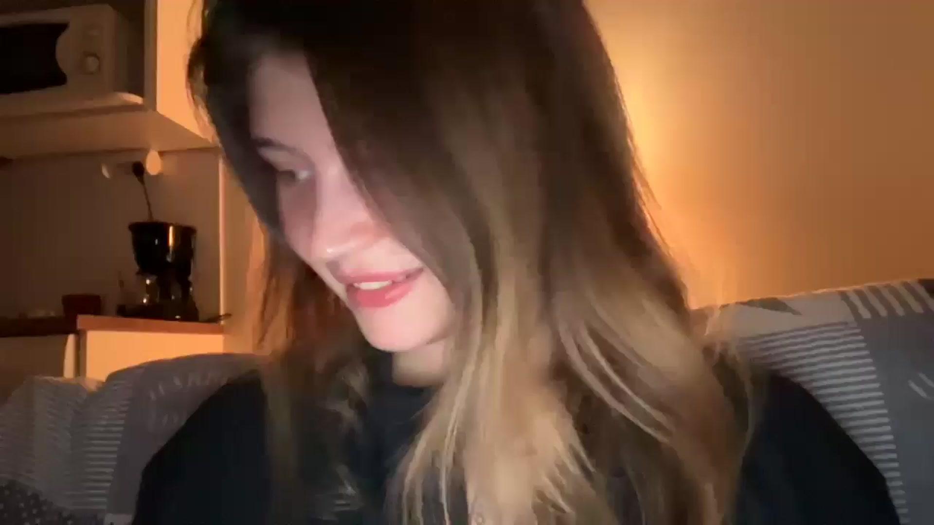 Gallery image thumbnail from BuckwheatLady's myfreecams stream on, 12/18/2025, 16:57 image 15 of 20