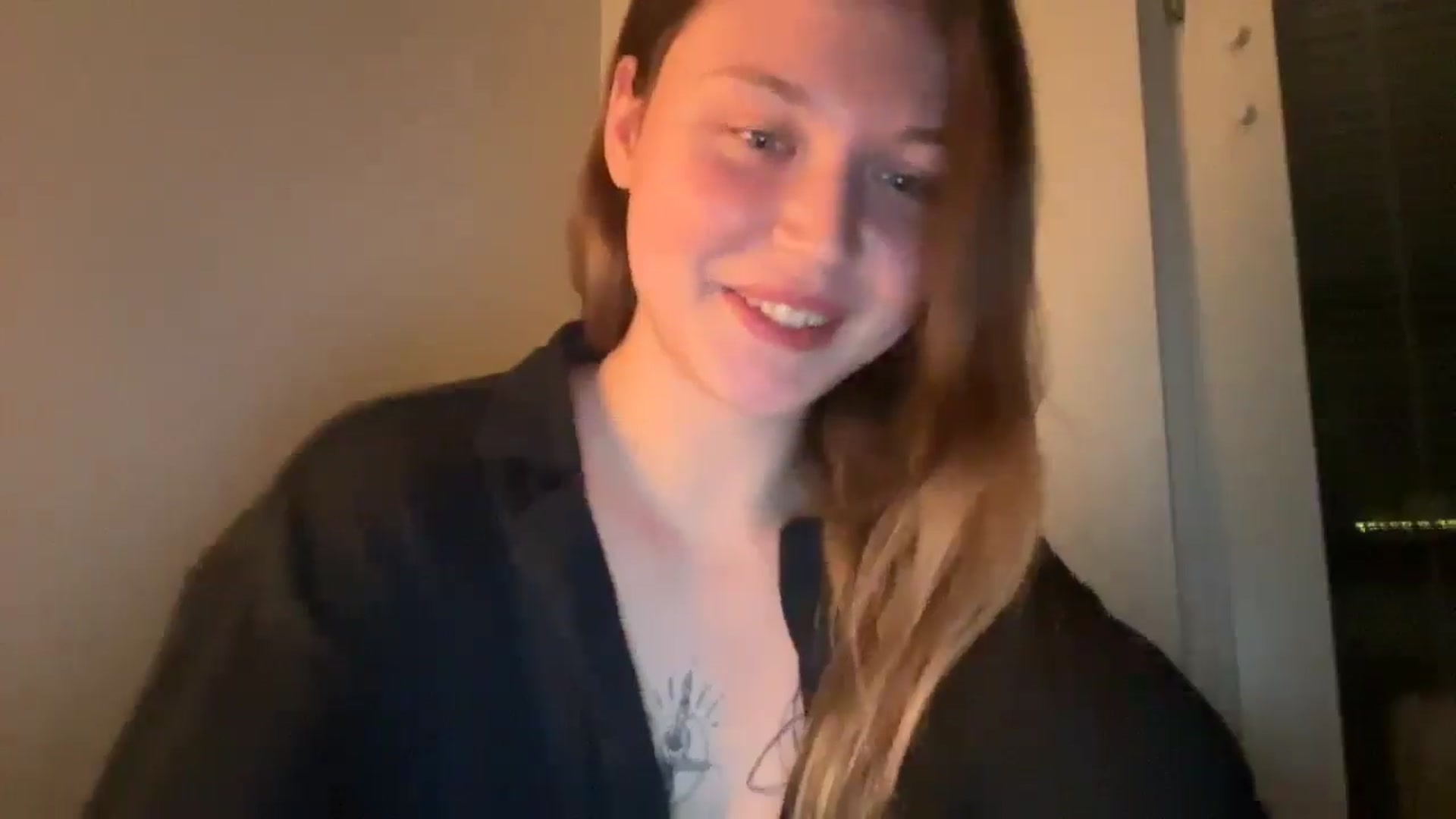 Gallery image thumbnail from BuckwheatLady's myfreecams stream on, 12/18/2025, 18:36 image 13 of 20