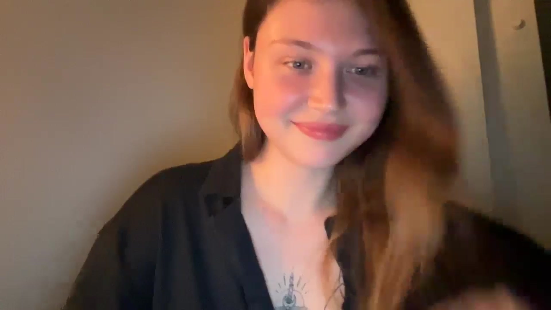 Gallery image thumbnail from BuckwheatLady's myfreecams stream on, 12/18/2025, 18:36 image 14 of 20