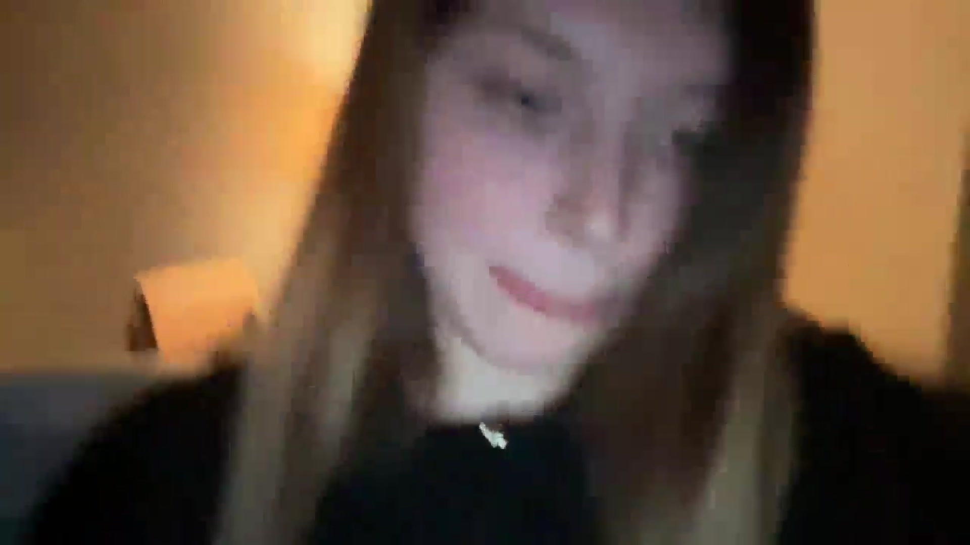 Gallery image thumbnail from BuckwheatLady's myfreecams stream on, 12/19/2025, 16:32 image 12 of 20