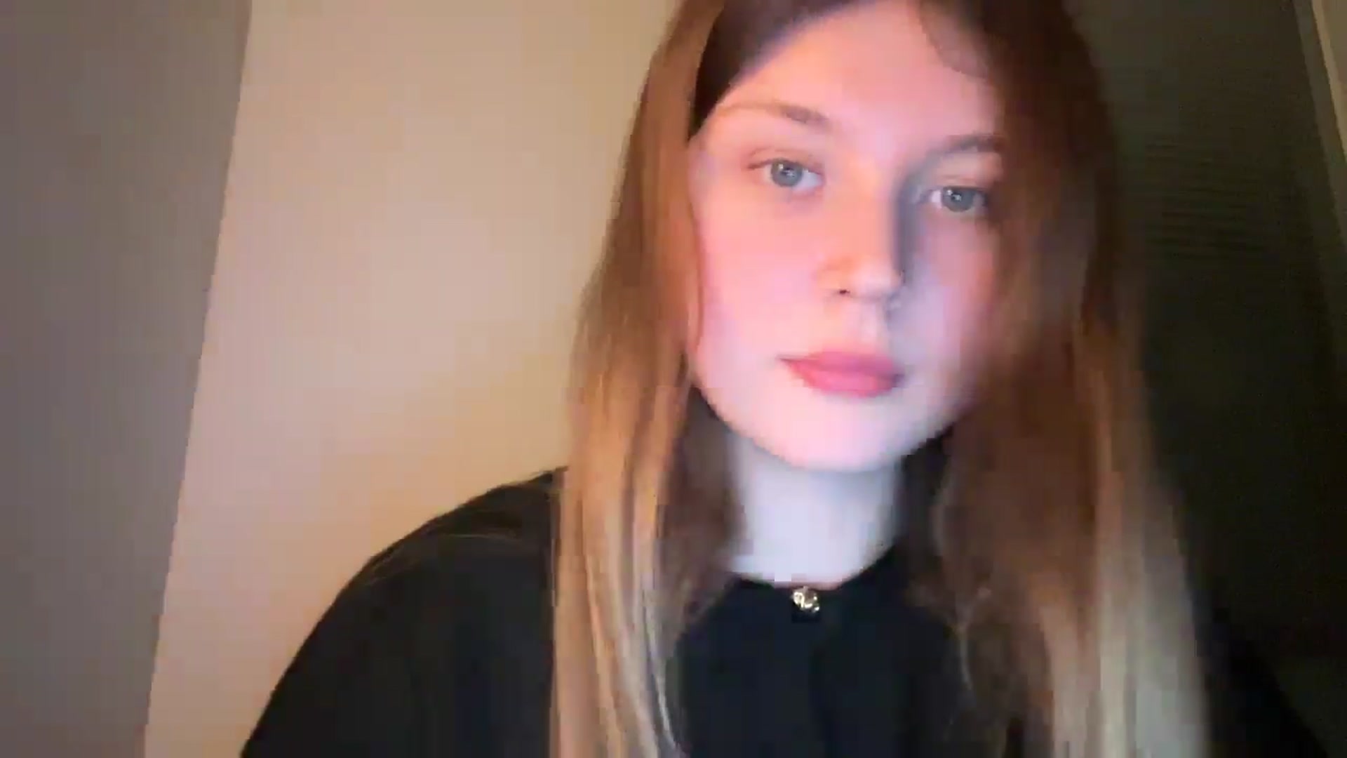 Gallery image thumbnail from BuckwheatLady's myfreecams stream on, 12/19/2025, 16:32 image 11 of 20