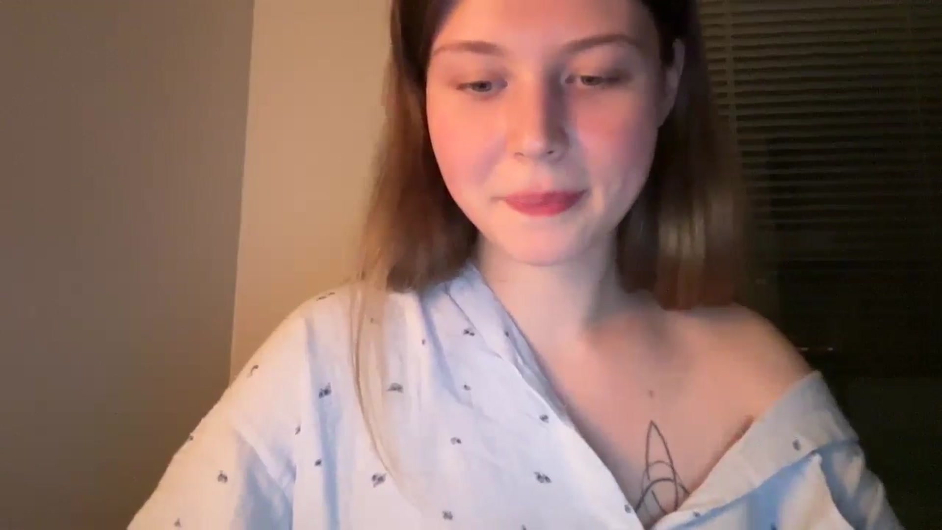 Gallery image thumbnail from BuckwheatLady's myfreecams stream on, 12/20/2025, 18:22 image 6 of 20