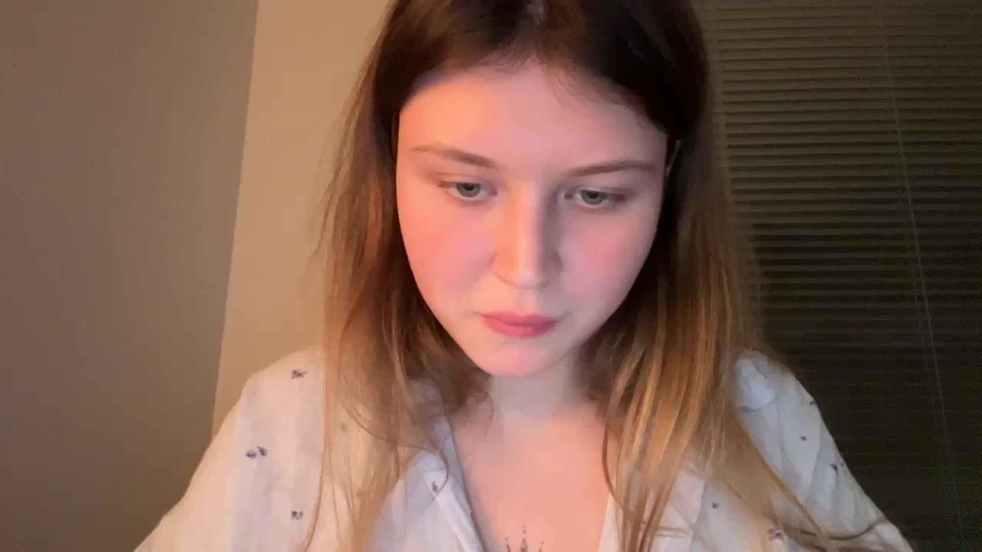 Gallery image thumbnail from BuckwheatLady's myfreecams stream on, 12/20/2025, 18:22 image 11 of 20