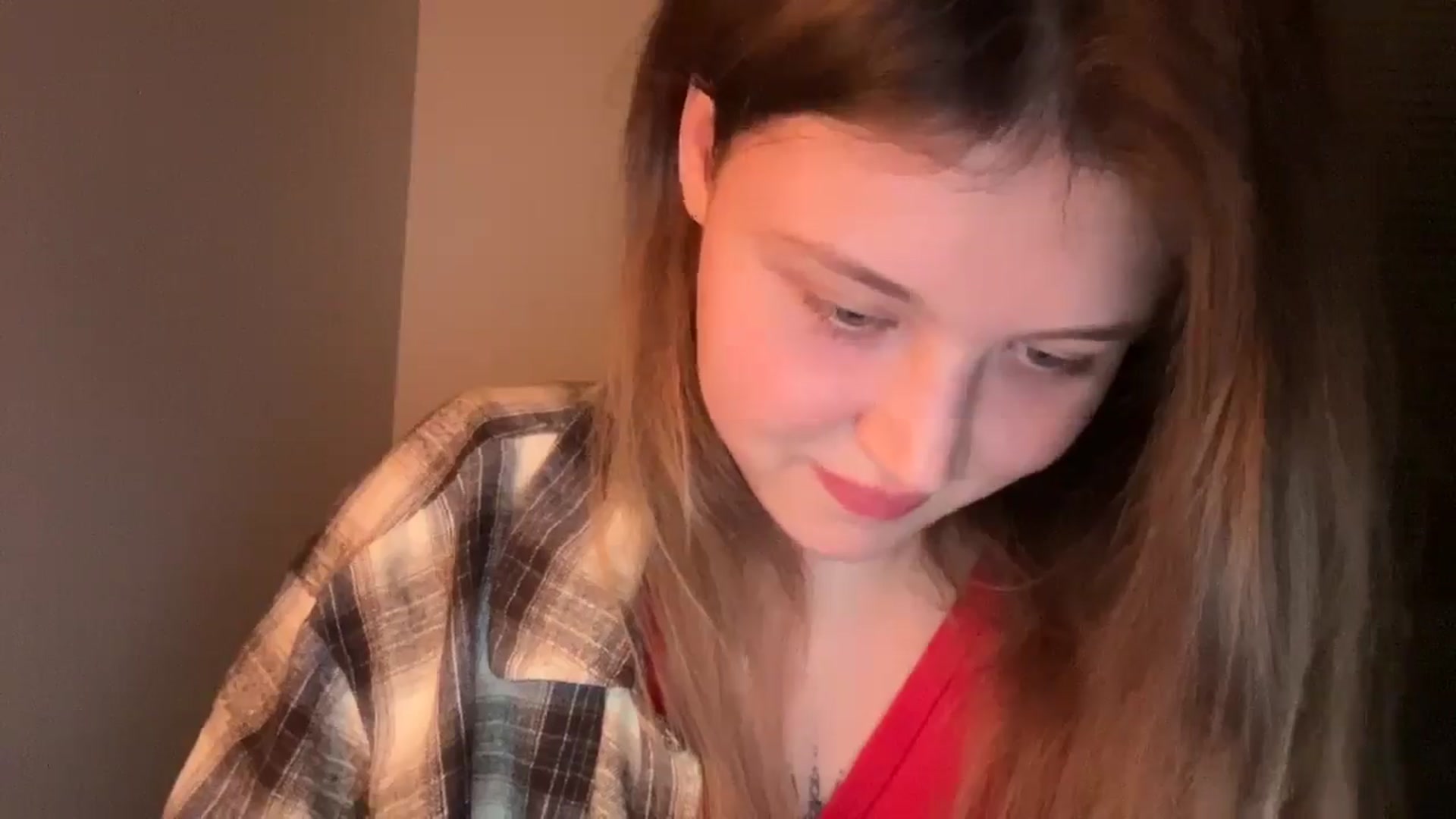 Gallery image thumbnail from BuckwheatLady's myfreecams stream on, 12/21/2025, 20:23 image 2 of 20