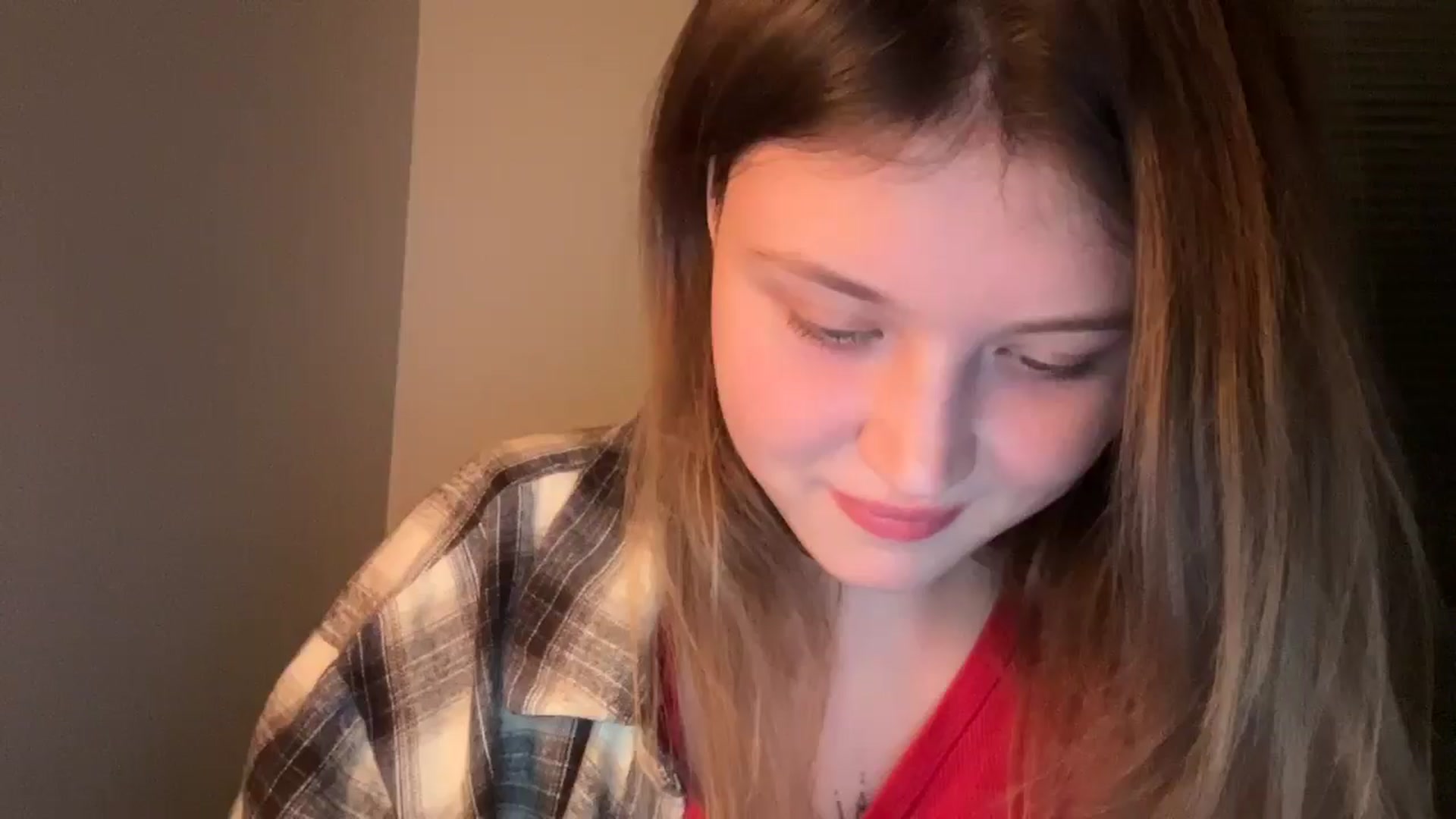 Gallery image thumbnail from BuckwheatLady's myfreecams stream on, 12/21/2025, 20:23 image 8 of 20