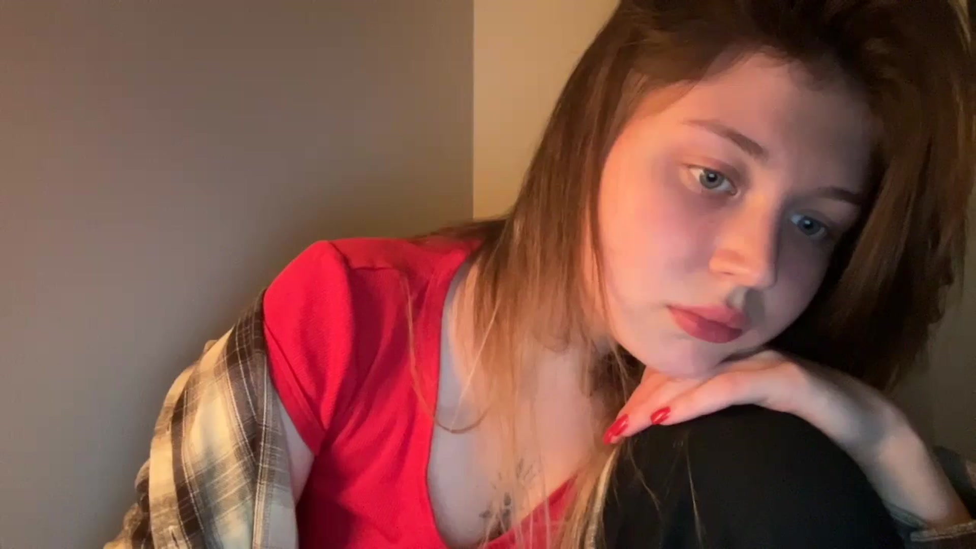 Gallery image thumbnail from BuckwheatLady's myfreecams stream on, 12/21/2025, 20:23 image 20 of 20