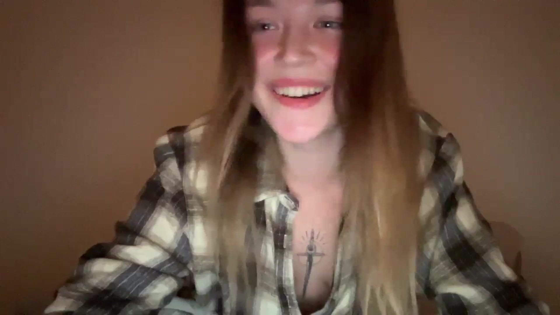 Gallery image thumbnail from BuckwheatLady's myfreecams stream on, 12/22/2025, 20:59 image 7 of 20