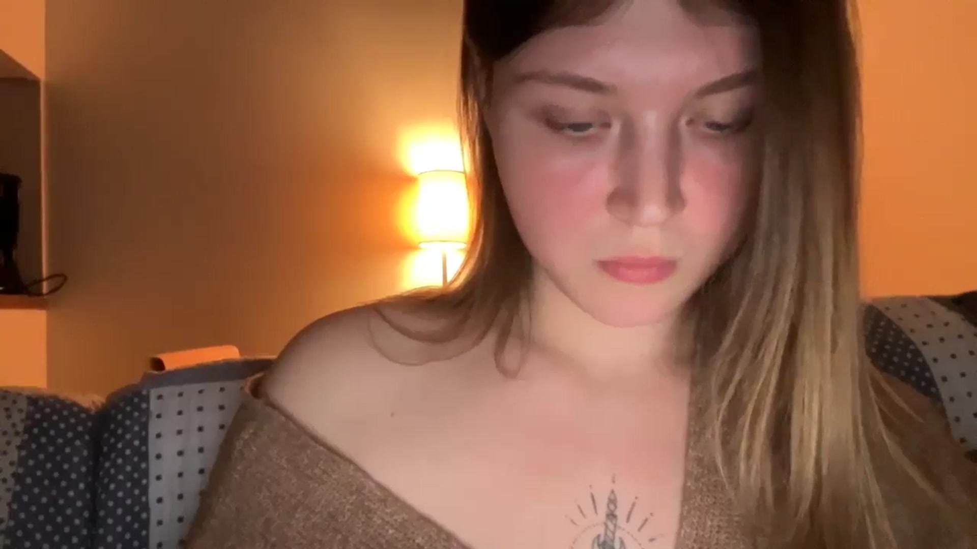 Gallery image thumbnail from BuckwheatLady's myfreecams stream on, 12/23/2025, 21:02 image 6 of 20