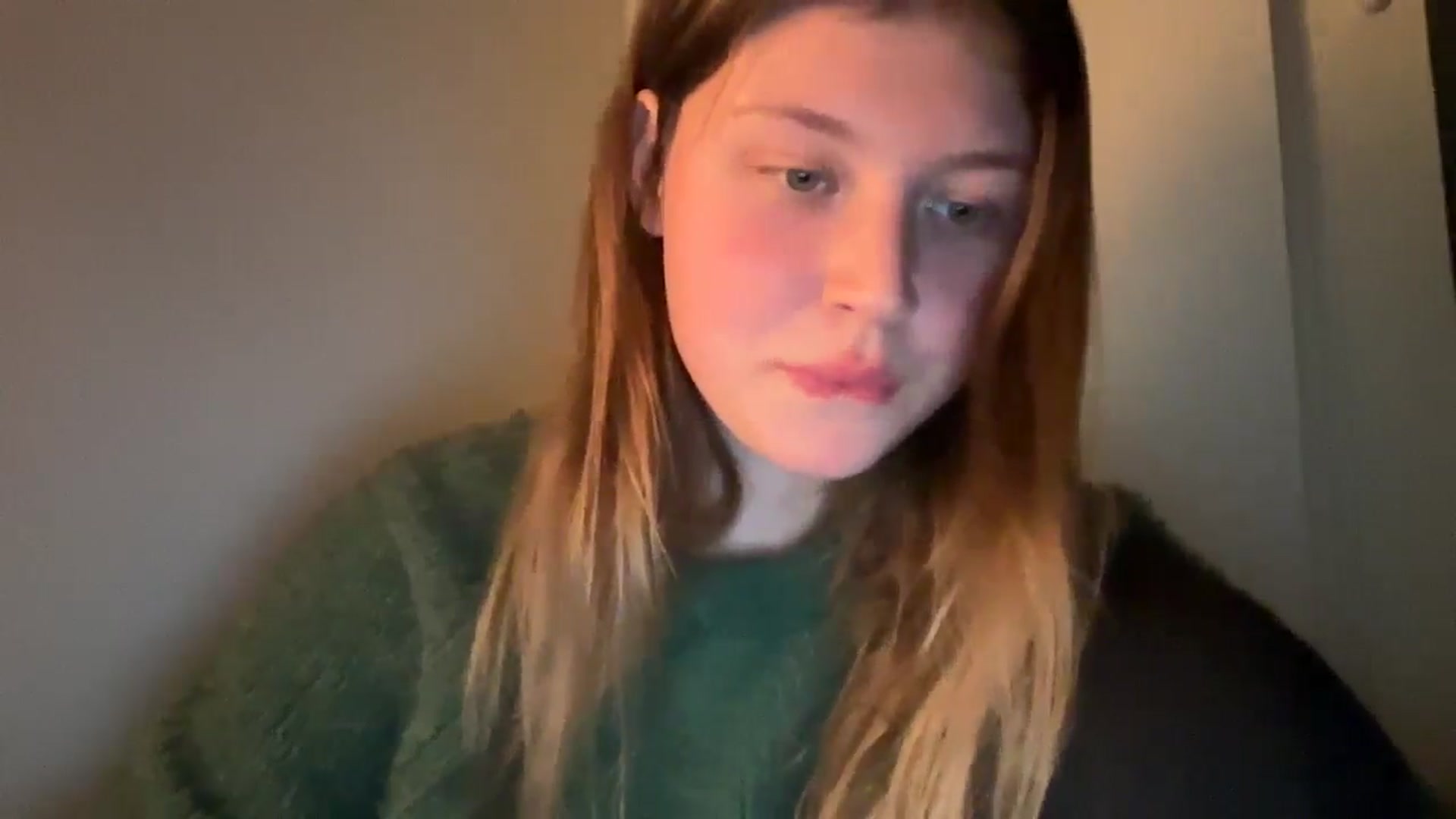 Gallery image thumbnail from BuckwheatLady's myfreecams stream on, 12/24/2025, 21:28 image 3 of 20