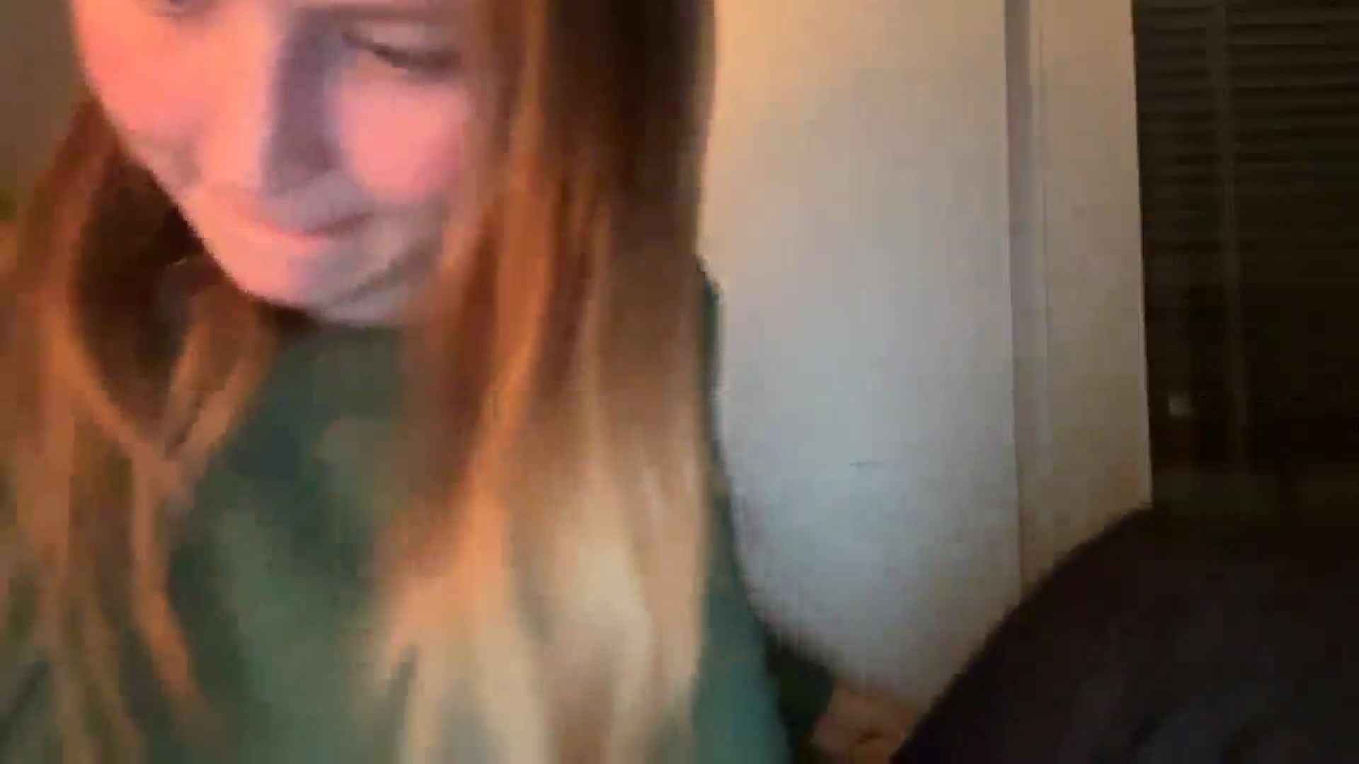Gallery image thumbnail from BuckwheatLady's myfreecams stream on, 12/24/2025, 21:28 image 12 of 20