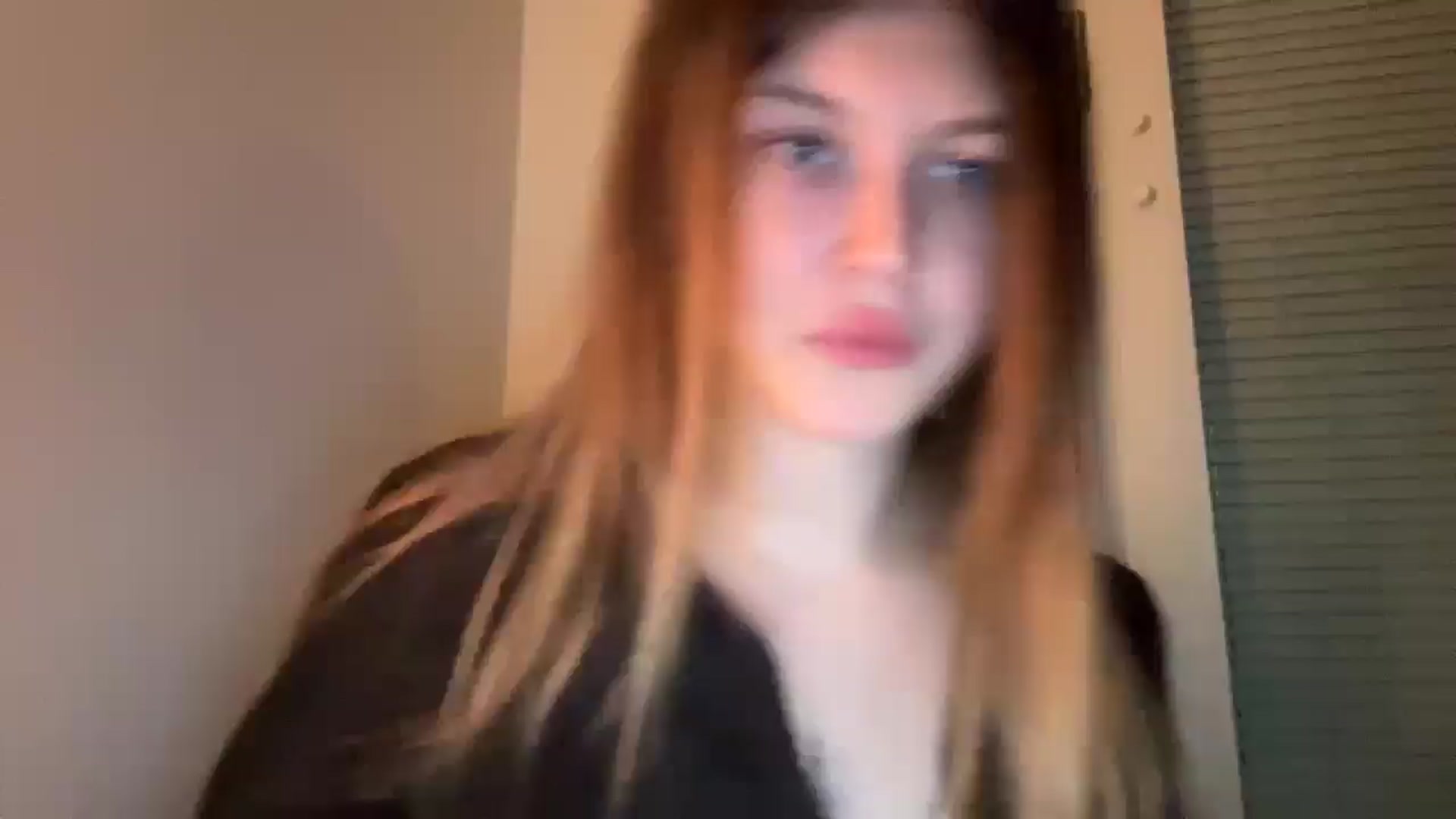 Gallery image thumbnail from BuckwheatLady's myfreecams stream on, 12/28/2025, 06:55 image 6 of 20
