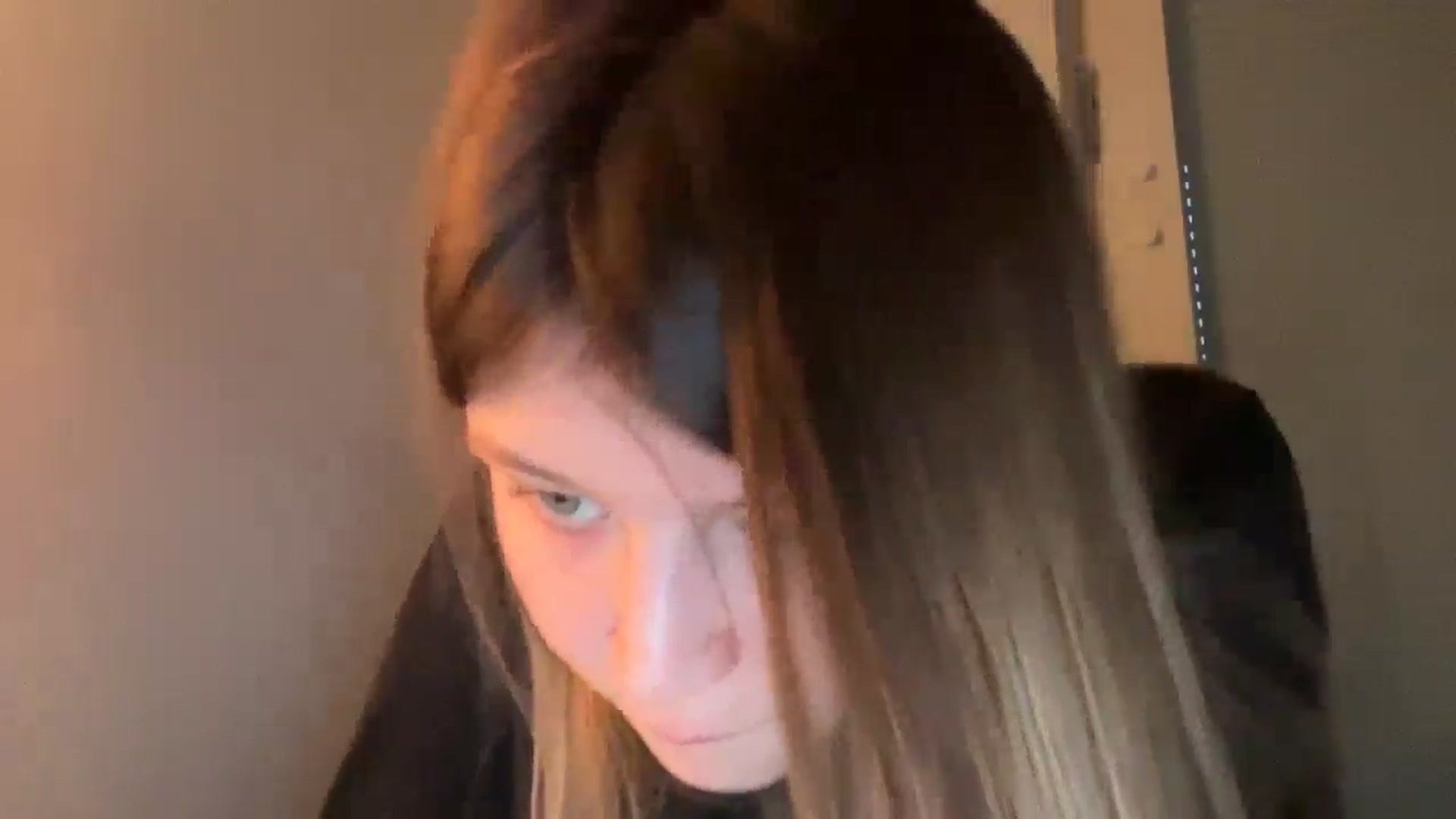 Gallery image thumbnail from BuckwheatLady's myfreecams stream on, 12/28/2025, 07:20 image 4 of 20