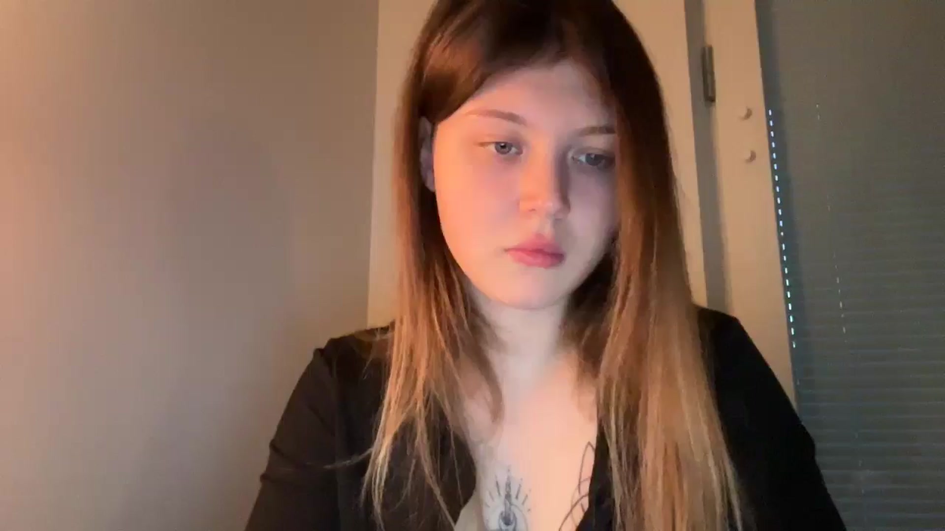 Gallery image thumbnail from BuckwheatLady's myfreecams stream on, 12/28/2025, 07:20 image 8 of 20