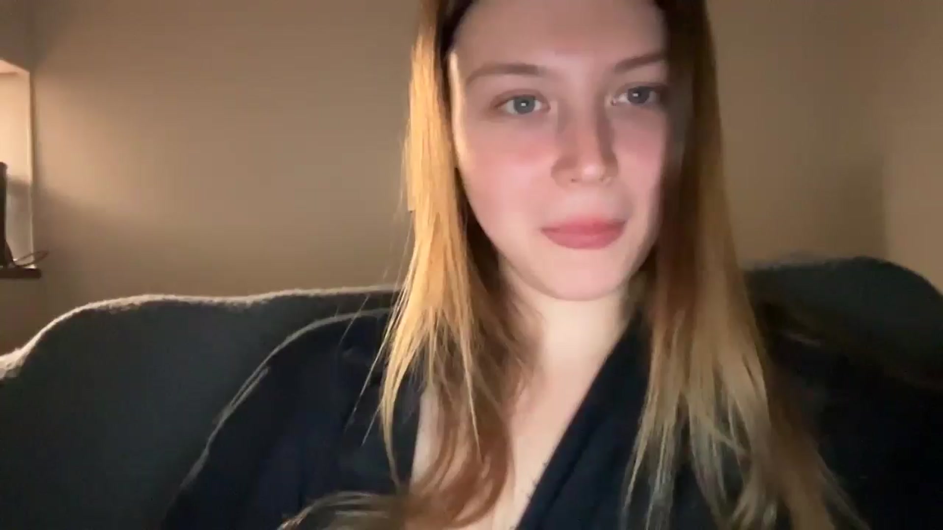 Gallery image thumbnail from BuckwheatLady's myfreecams stream on, 12/28/2025, 14:55 image 9 of 20