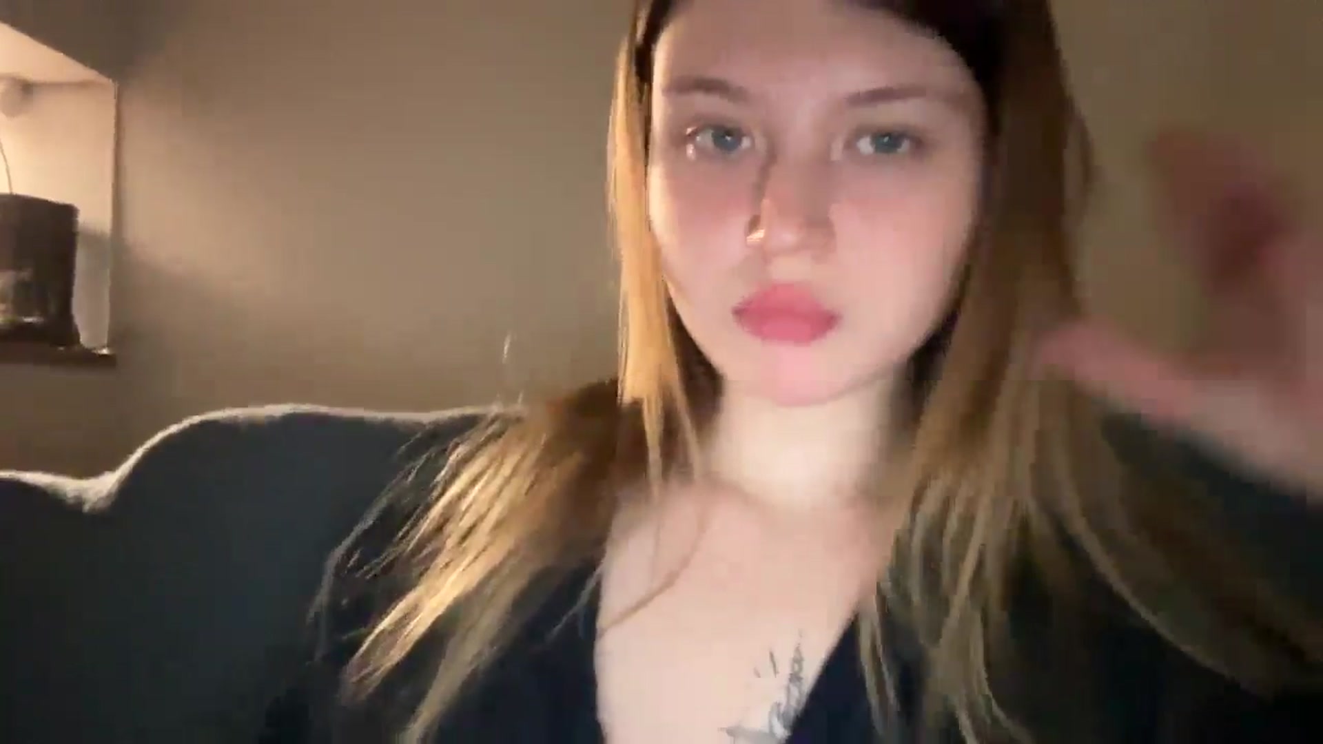 Gallery image thumbnail from BuckwheatLady's myfreecams stream on, 12/28/2025, 14:55 image 3 of 20