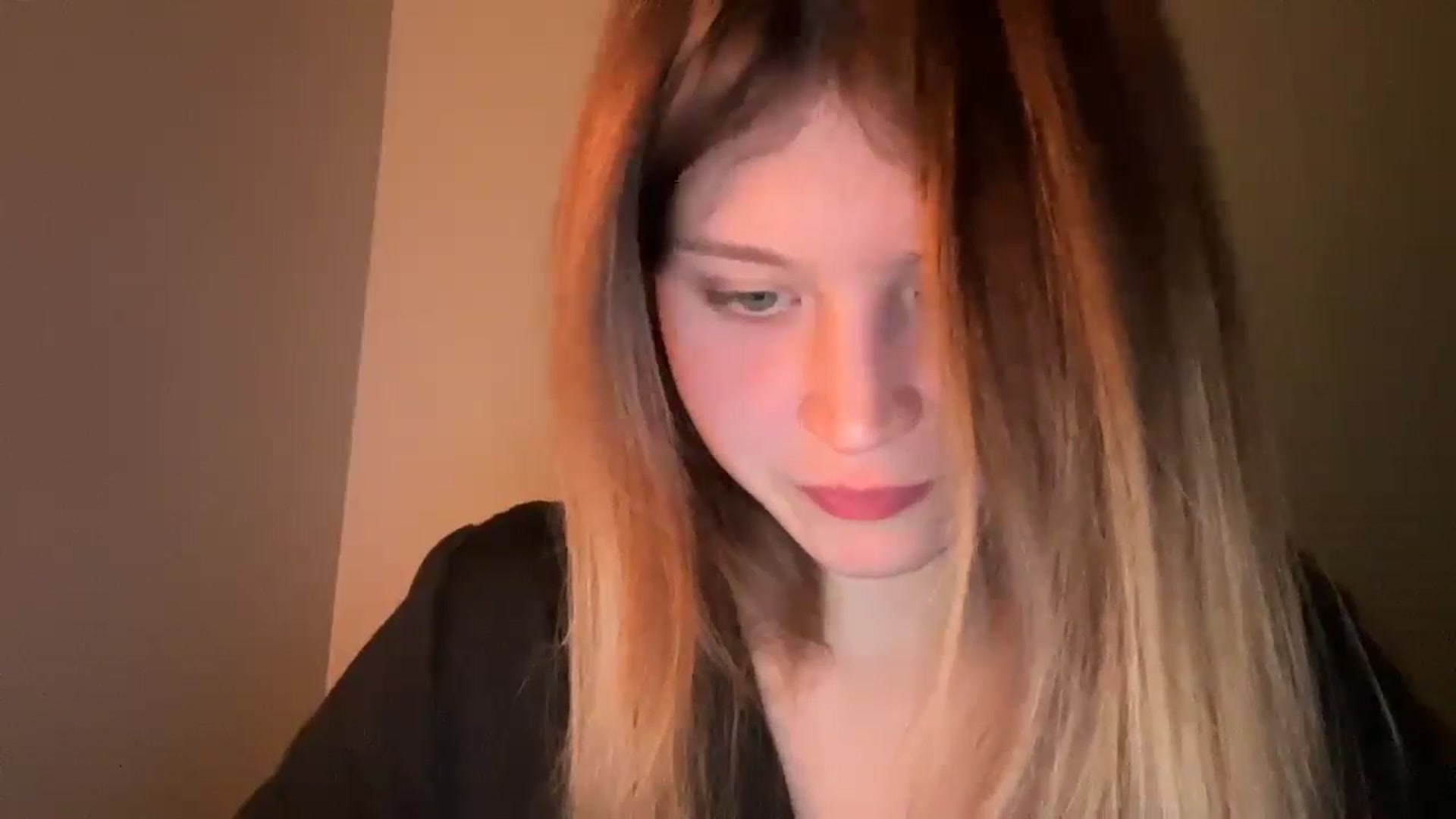 Gallery image thumbnail from BuckwheatLady's myfreecams stream on, 12/30/2025, 16:06 image 9 of 20