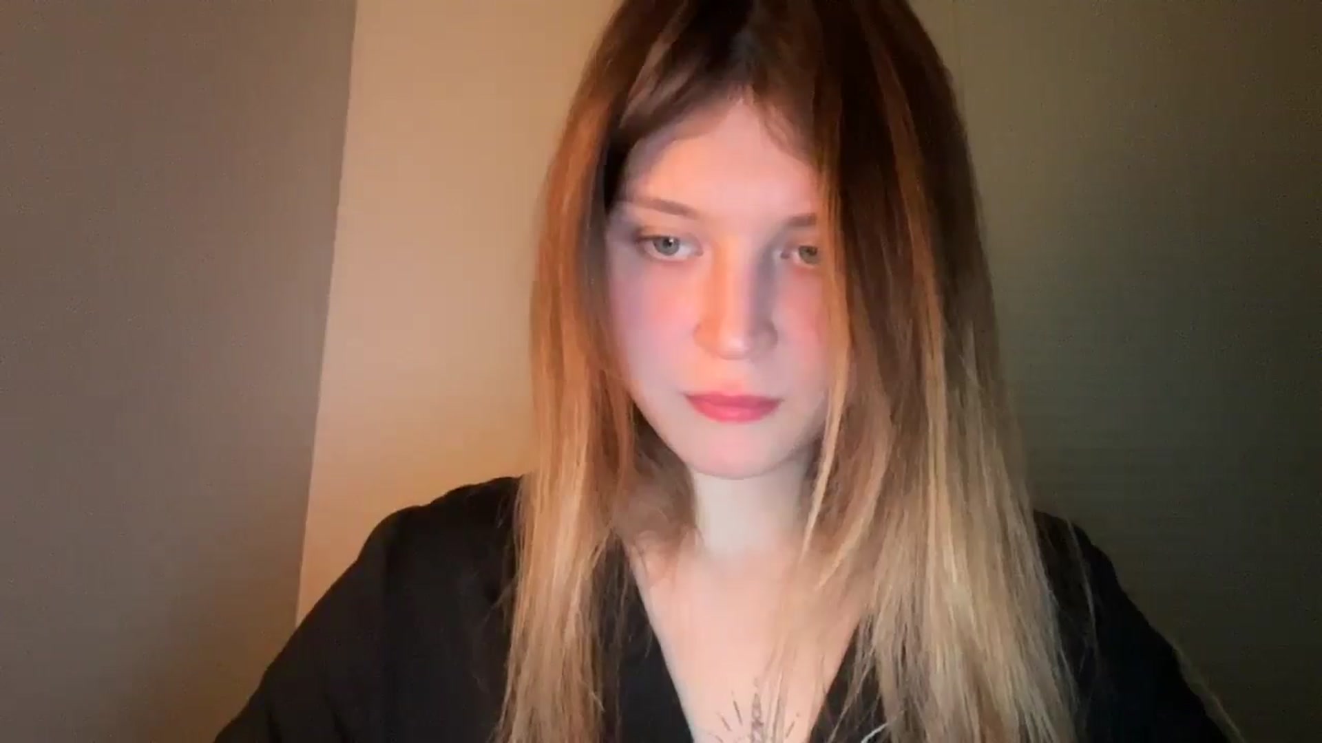 Gallery image thumbnail from BuckwheatLady's myfreecams stream on, 12/30/2025, 16:06 image 8 of 20