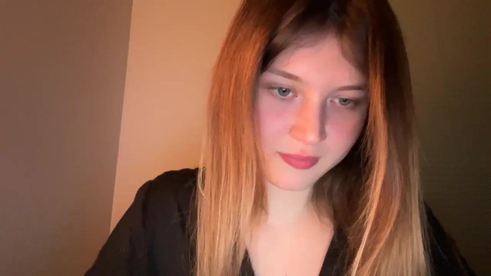 Gallery image thumbnail from BuckwheatLady's myfreecams stream on, 12/30/2025, 16:06 image 12 of 20