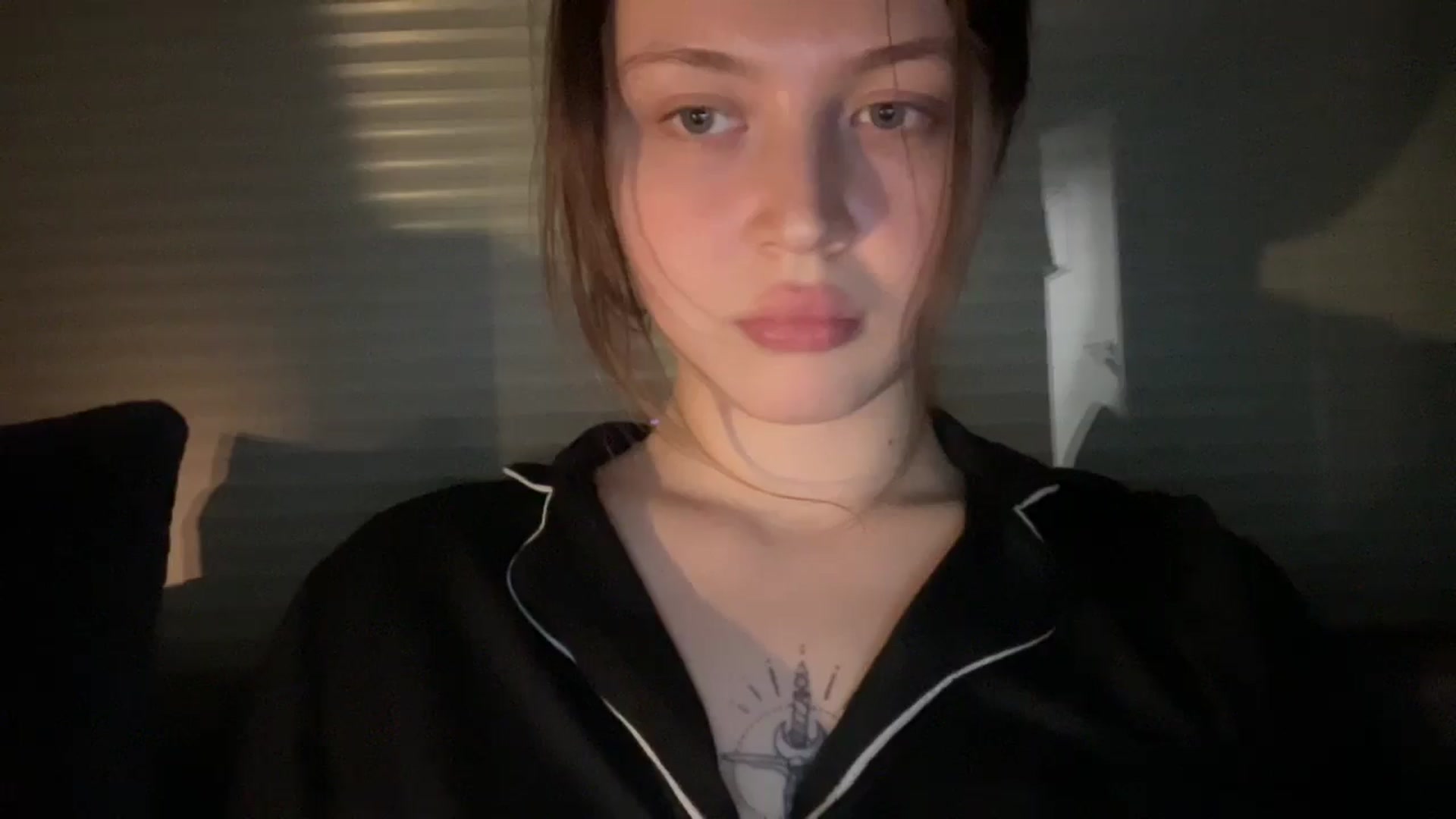 Gallery image thumbnail from BuckwheatLady's myfreecams stream on, 01/04/2026, 15:20 image 18 of 20