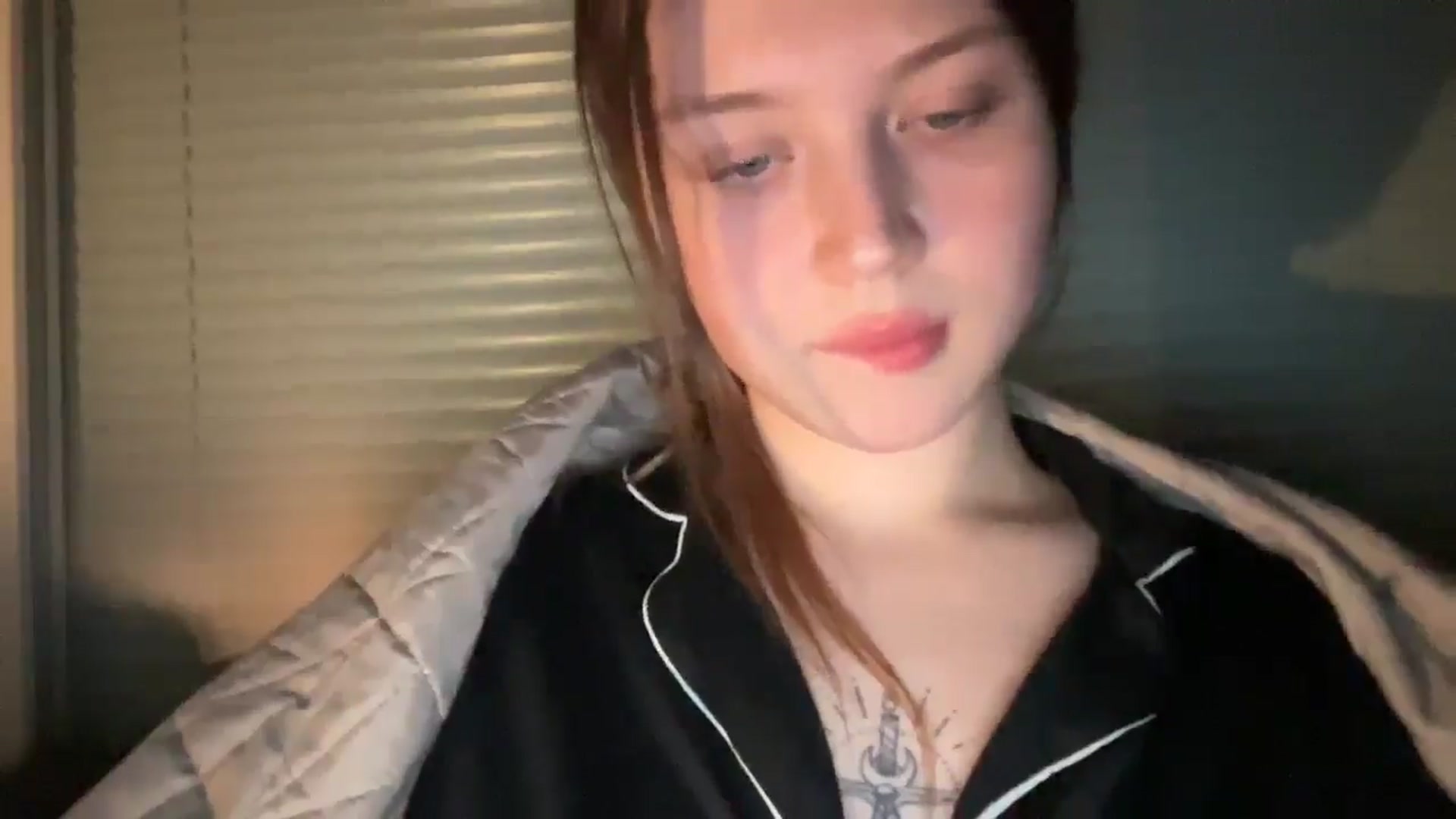 Gallery image thumbnail from BuckwheatLady's myfreecams stream on, 01/04/2026, 19:01 image 12 of 20