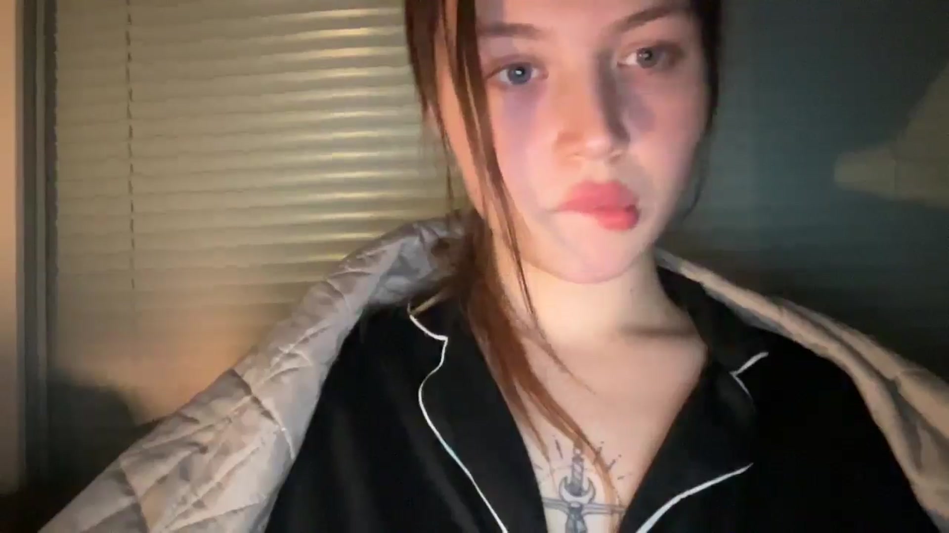 Gallery image thumbnail from BuckwheatLady's myfreecams stream on, 01/04/2026, 19:01 image 14 of 20