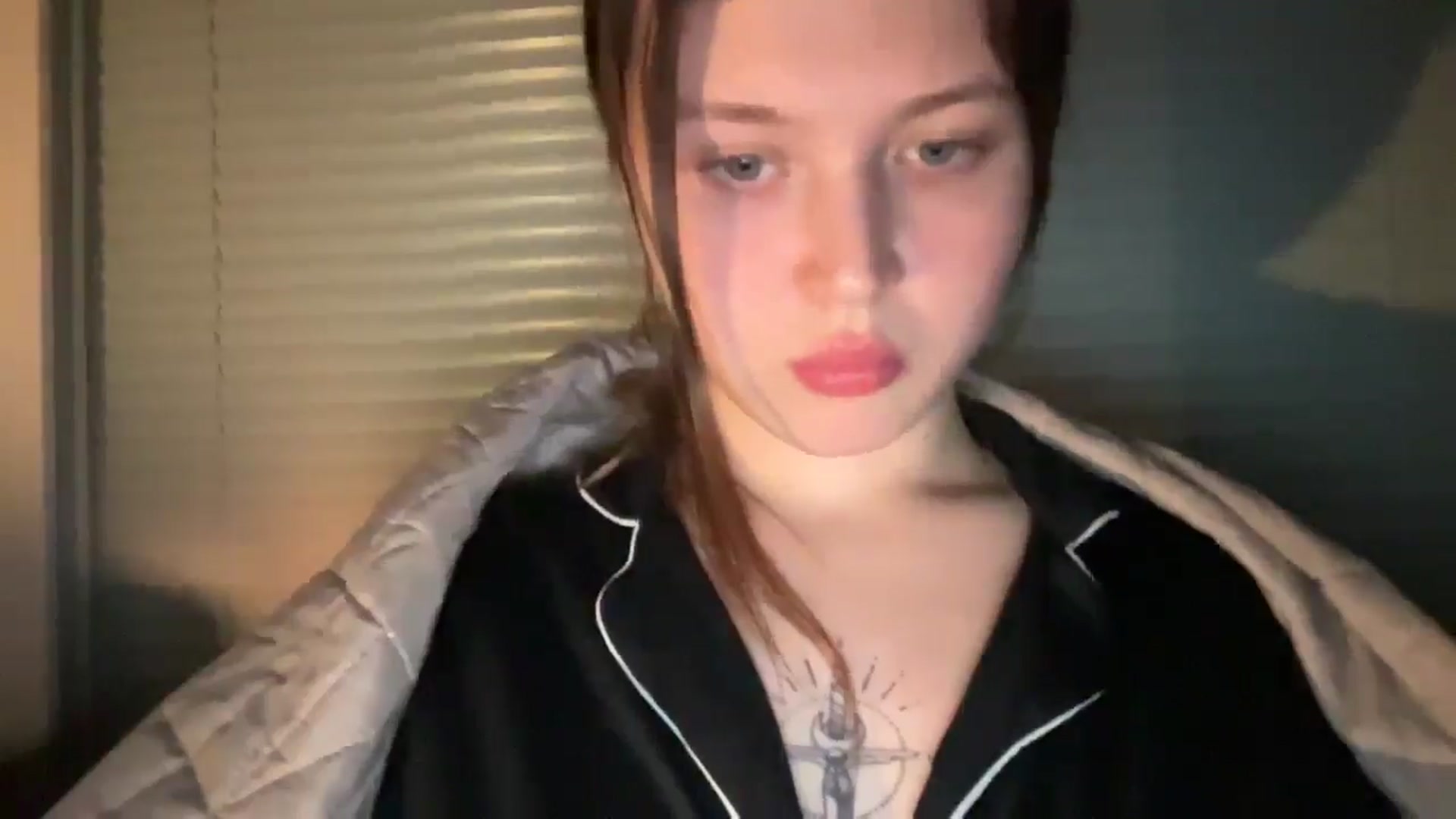 Gallery image thumbnail from BuckwheatLady's myfreecams stream on, 01/04/2026, 19:01 image 18 of 20