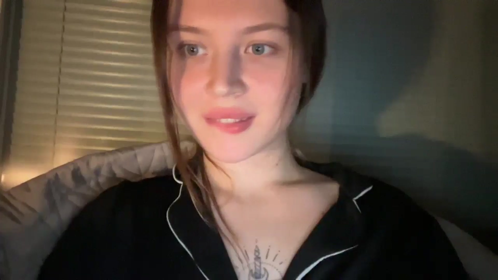 Gallery image thumbnail from BuckwheatLady's myfreecams stream on, 01/04/2026, 20:39 image 4 of 20