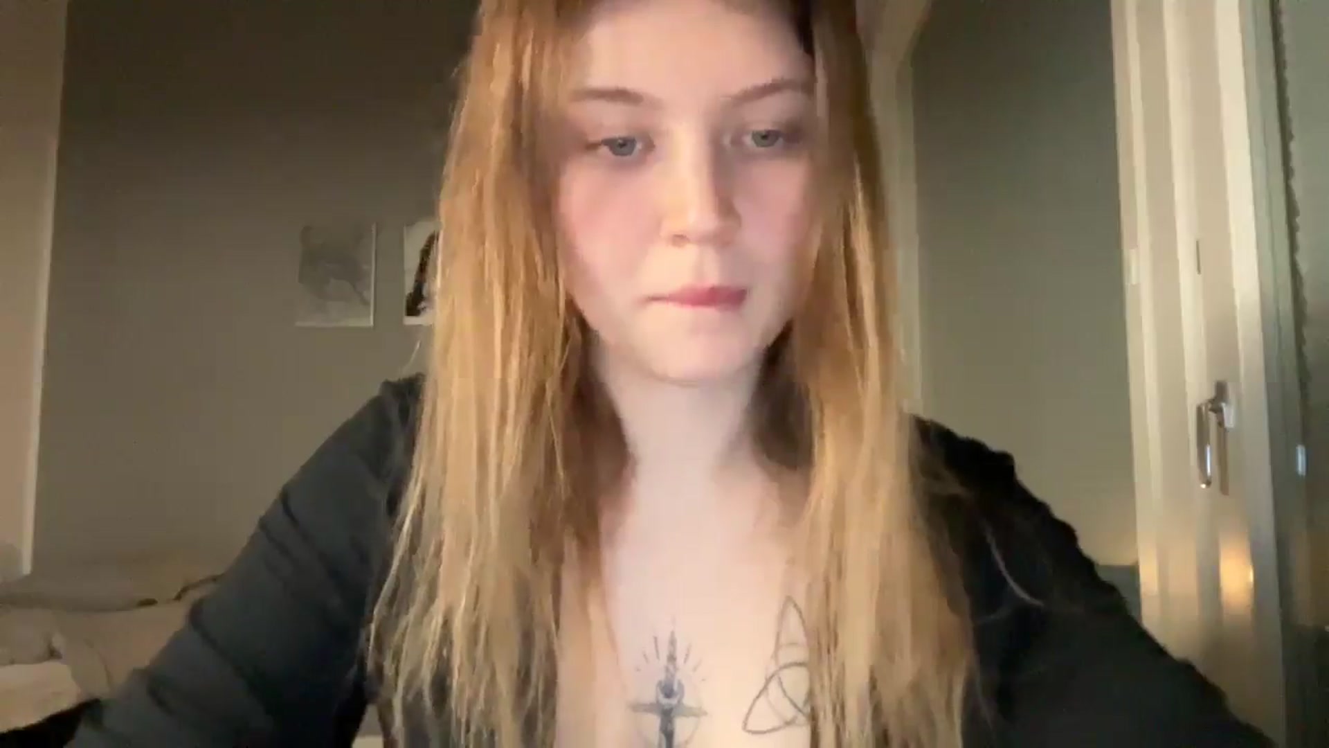 Gallery image thumbnail from BuckwheatLady's myfreecams stream on, 01/10/2026, 16:02 image 13 of 20