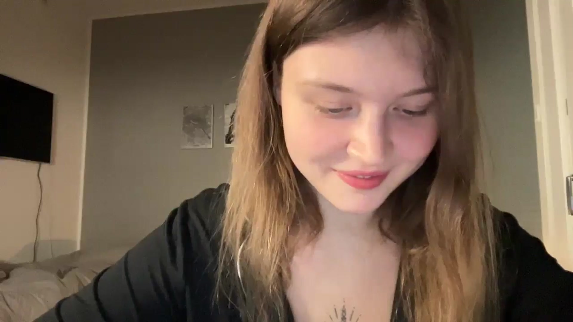 Gallery image thumbnail from BuckwheatLady's myfreecams stream on, 01/10/2026, 18:15 image 12 of 20