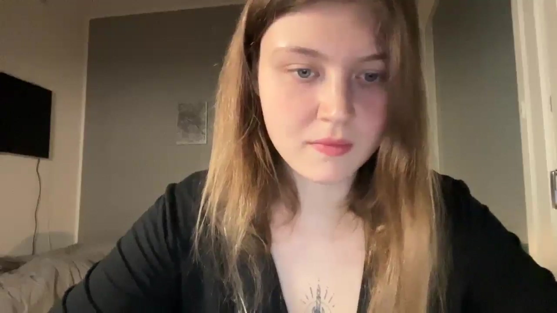 Gallery image thumbnail from BuckwheatLady's myfreecams stream on, 01/10/2026, 18:15 image 6 of 20