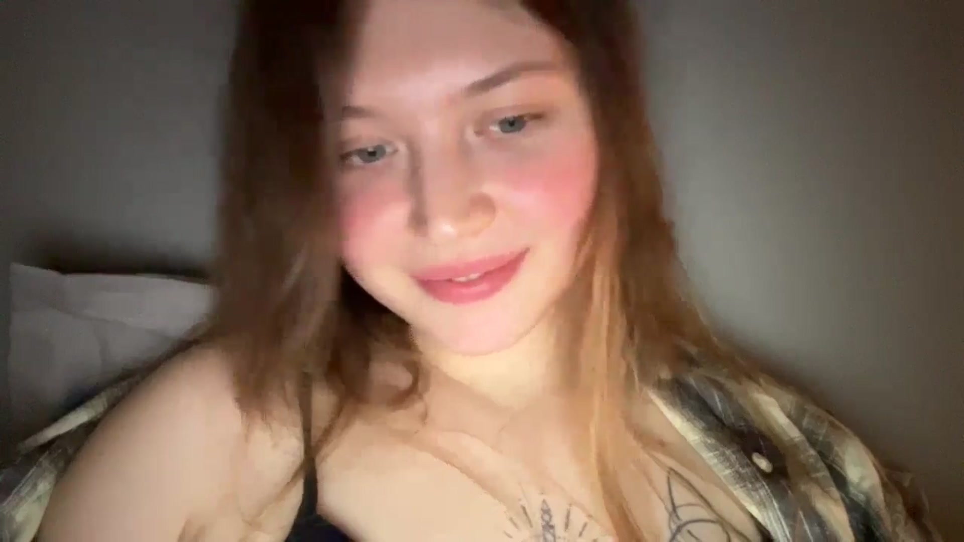 Gallery image thumbnail from BuckwheatLady's myfreecams stream on, 01/11/2026, 21:08 image 19 of 20