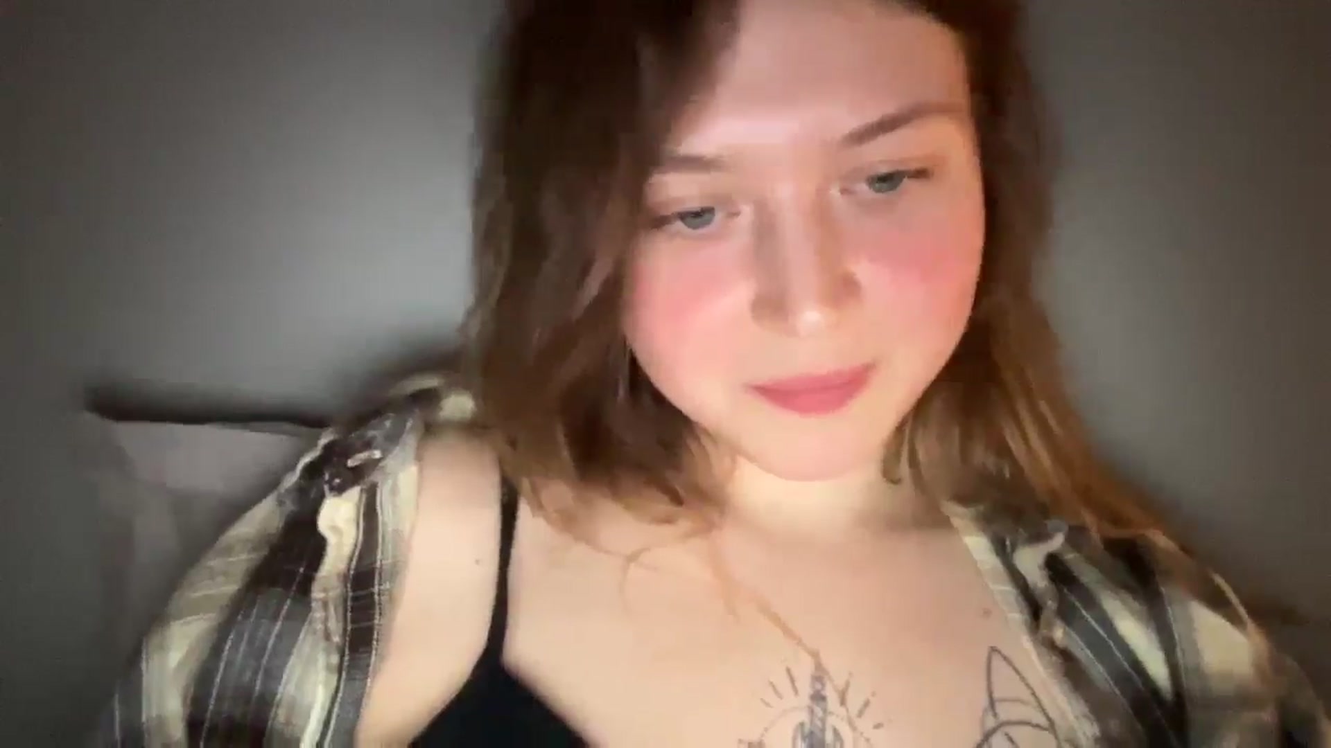 Gallery image thumbnail from BuckwheatLady's myfreecams stream on, 01/11/2026, 21:08 image 5 of 20