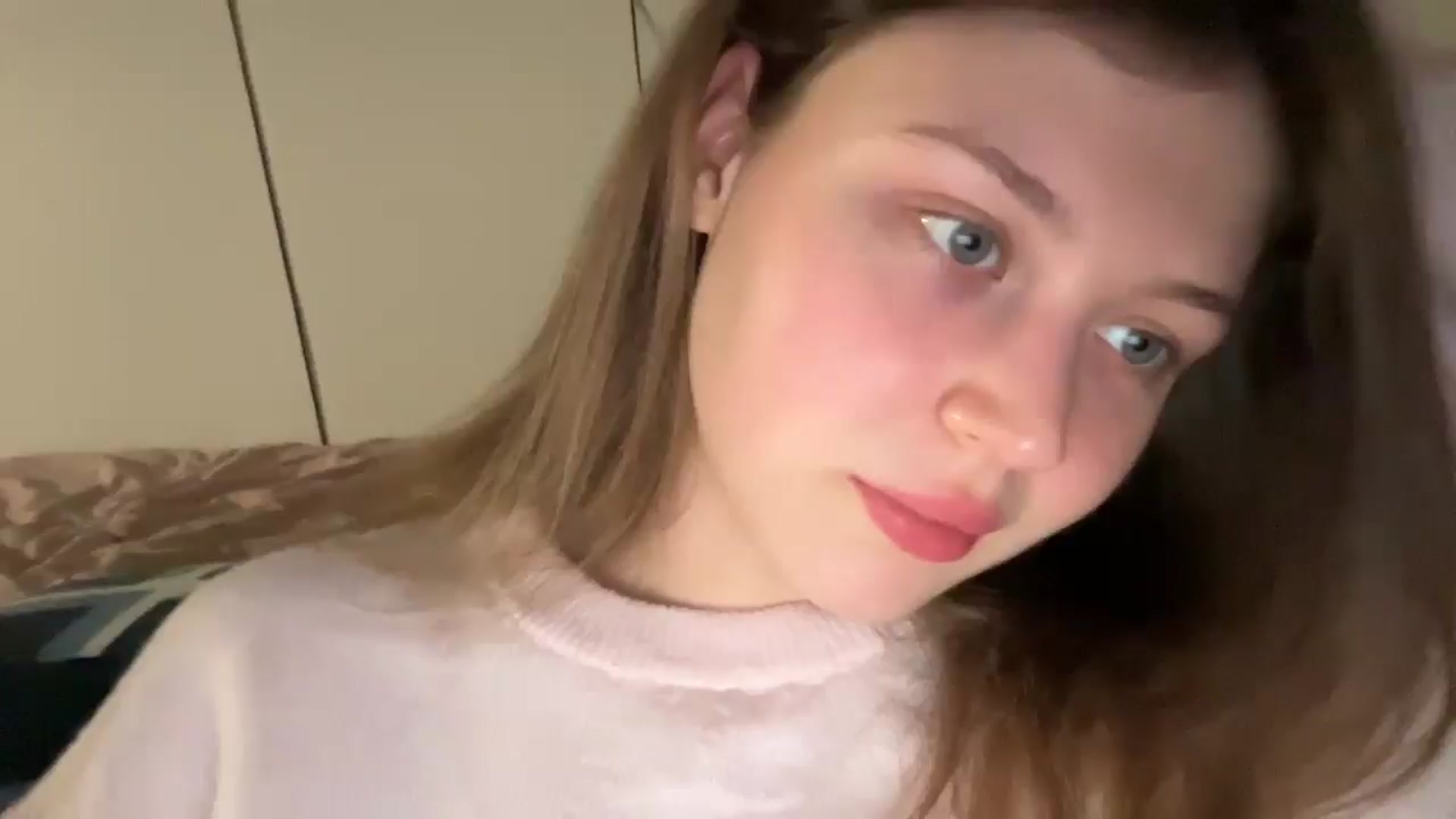Gallery image thumbnail from BuckwheatLady's myfreecams stream on, 01/20/2026, 17:59 image 3 of 20
