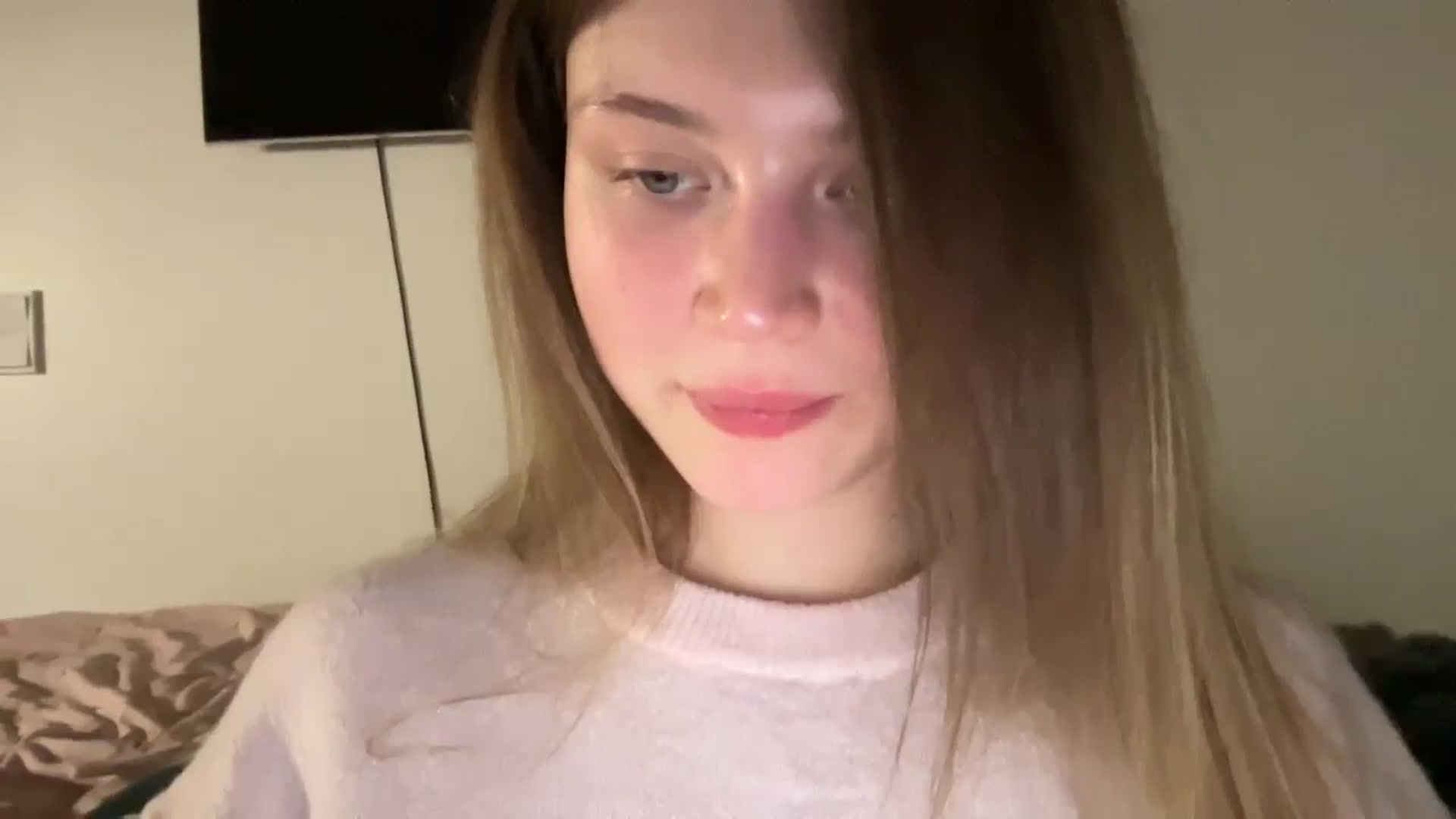 Gallery image thumbnail from BuckwheatLady's myfreecams stream on, 01/20/2026, 17:59 image 12 of 20