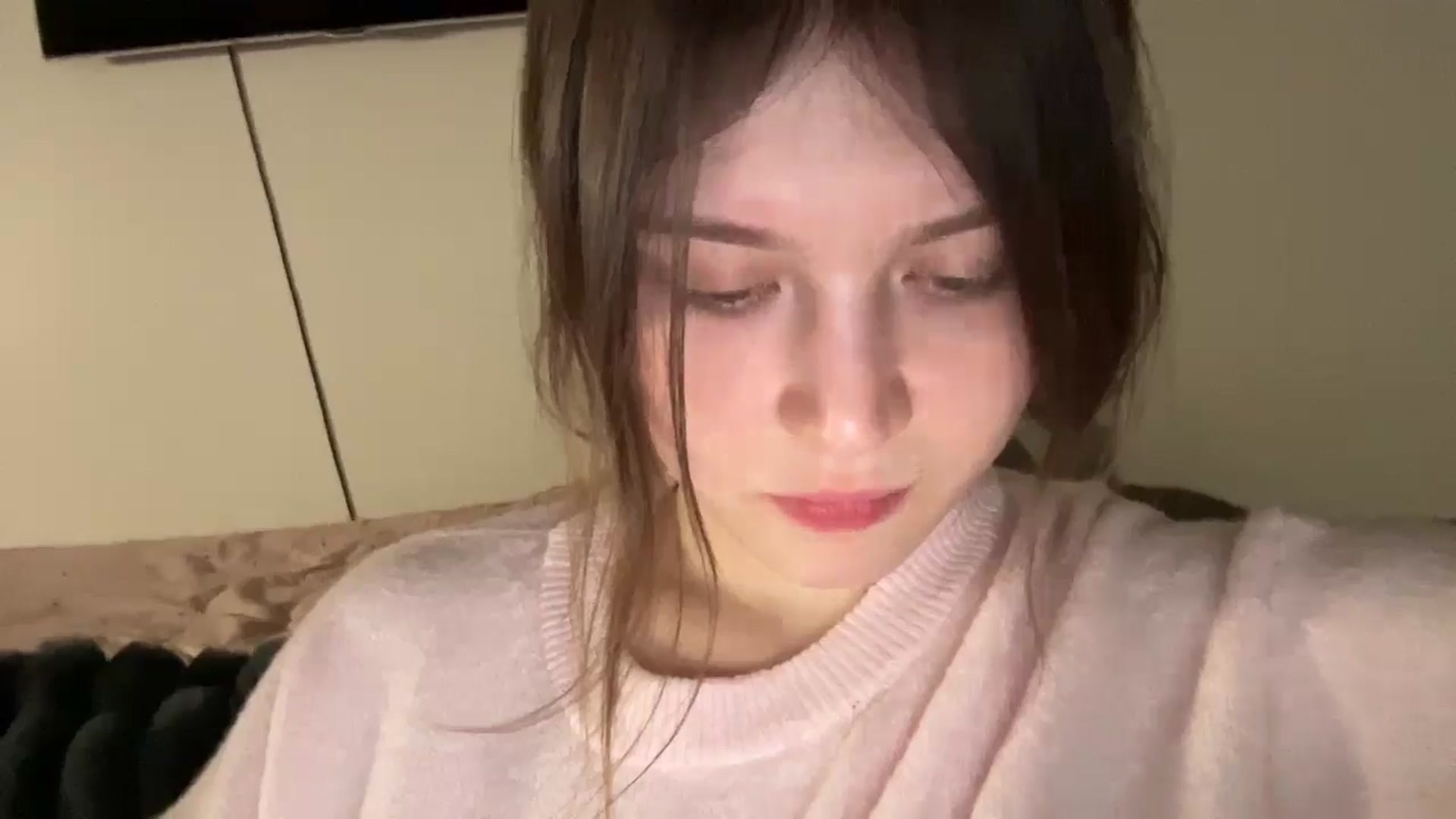 Gallery image thumbnail from BuckwheatLady's myfreecams stream on, 01/21/2026, 15:58 image 4 of 20