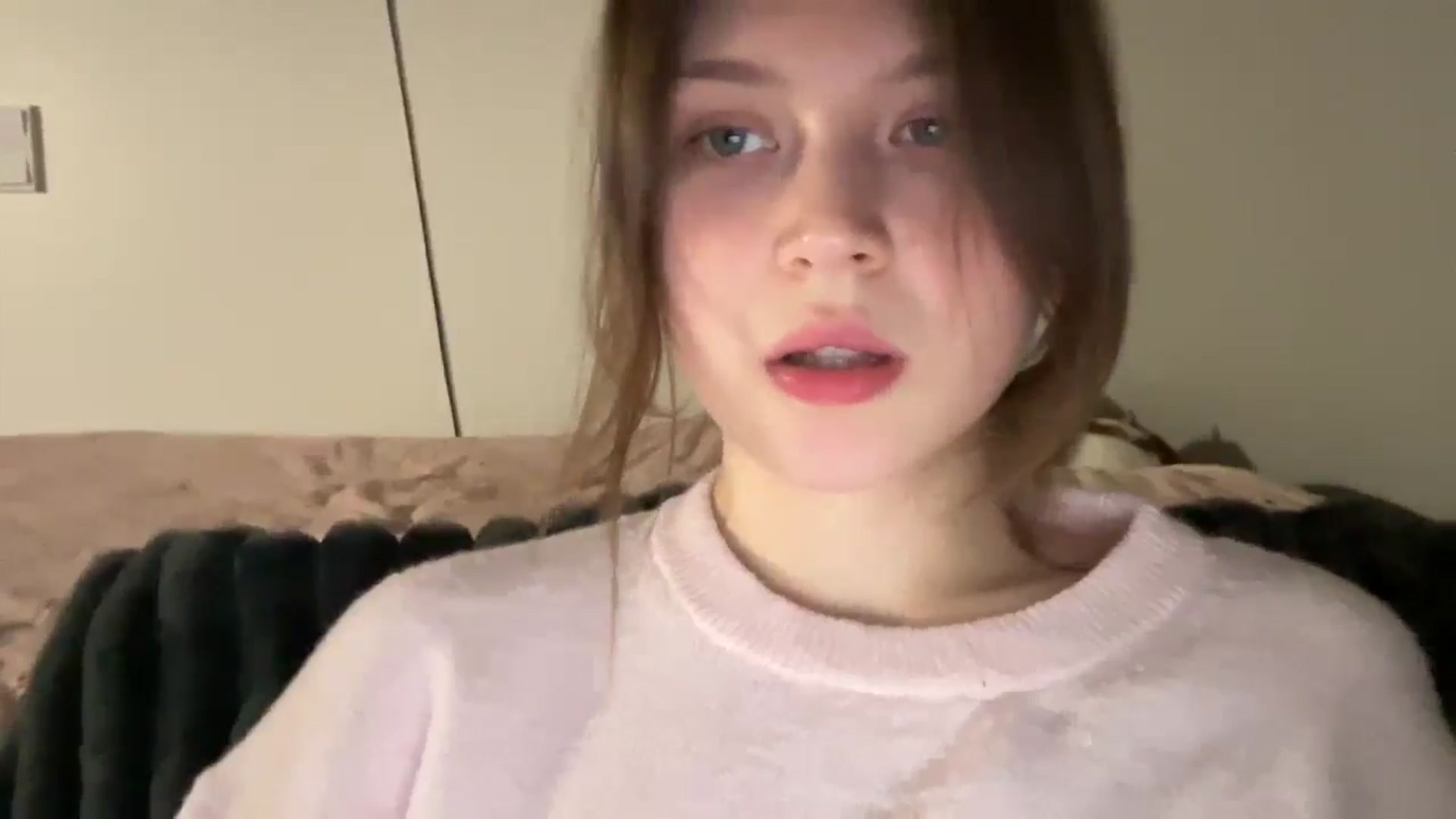 Gallery image thumbnail from BuckwheatLady's myfreecams stream on, 01/21/2026, 17:05 image 20 of 20