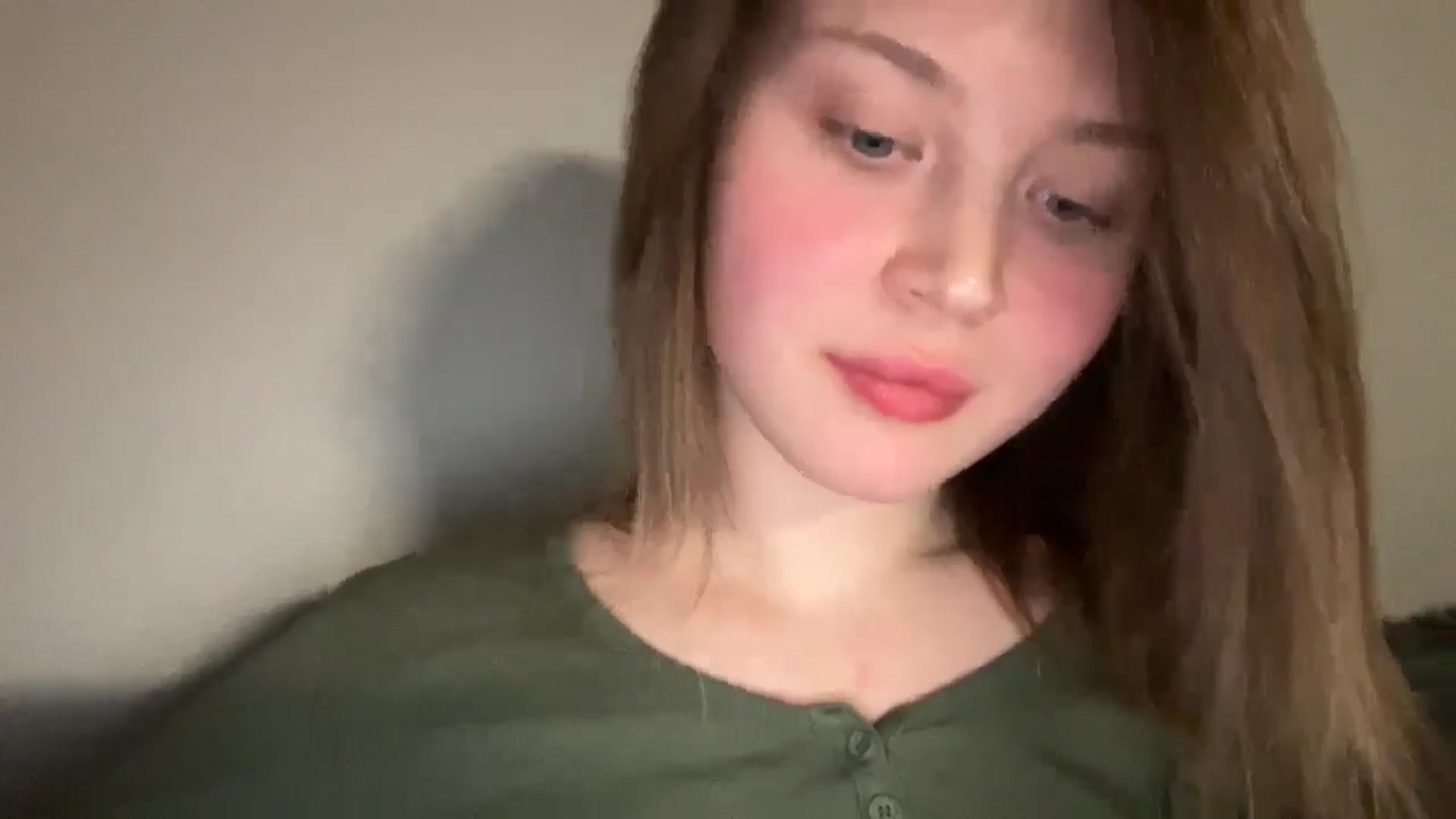 Gallery image thumbnail from BuckwheatLady's myfreecams stream on, 01/21/2026, 21:08 image 3 of 20