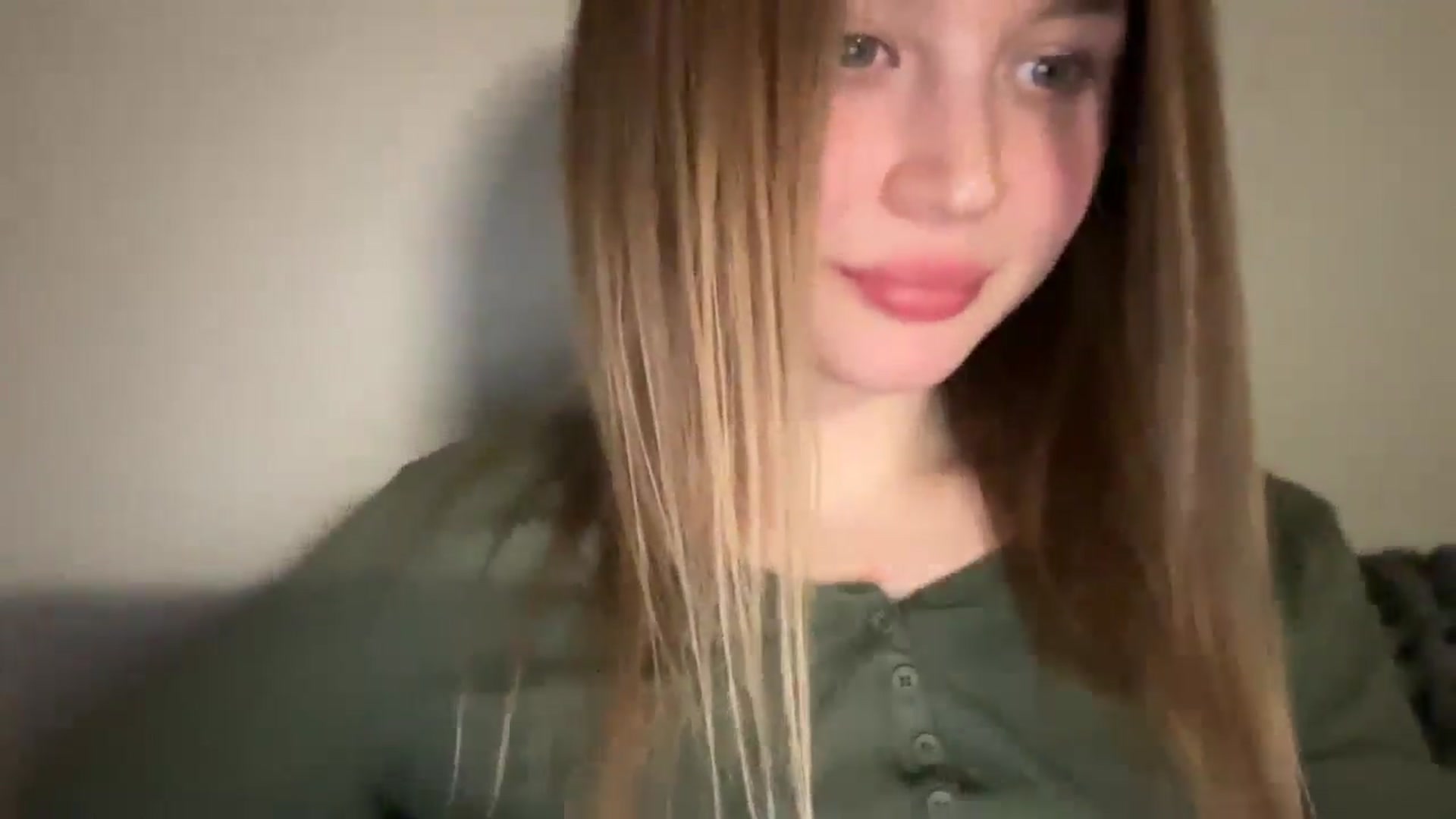 Gallery image thumbnail from BuckwheatLady's myfreecams stream on, 01/21/2026, 21:08 image 13 of 20
